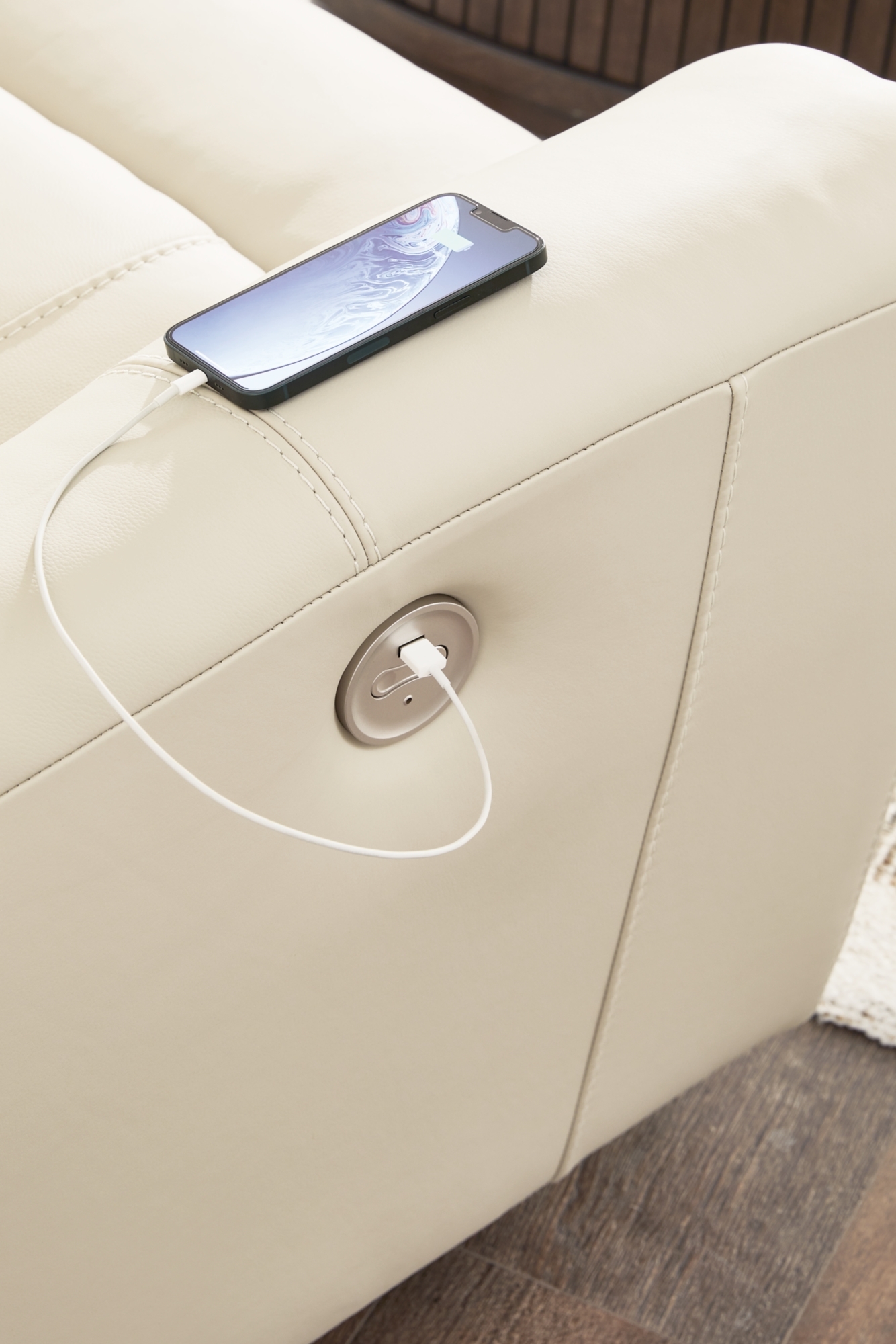 Signature Design by Ashley Dahlmoore Power Reclining Sofa