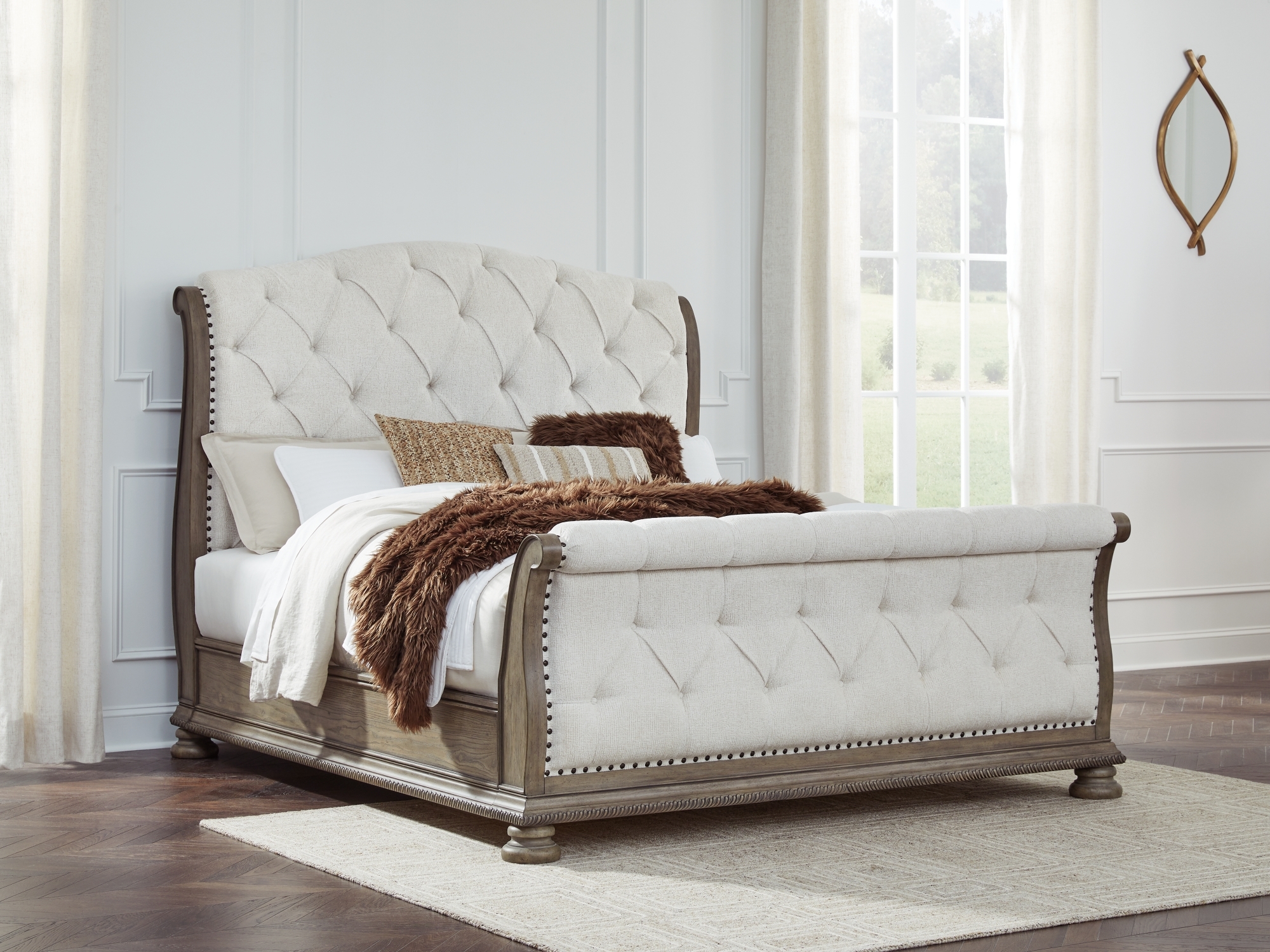 Signature Design by Ashley Ardenfield California King Upholstered Sleigh Bed