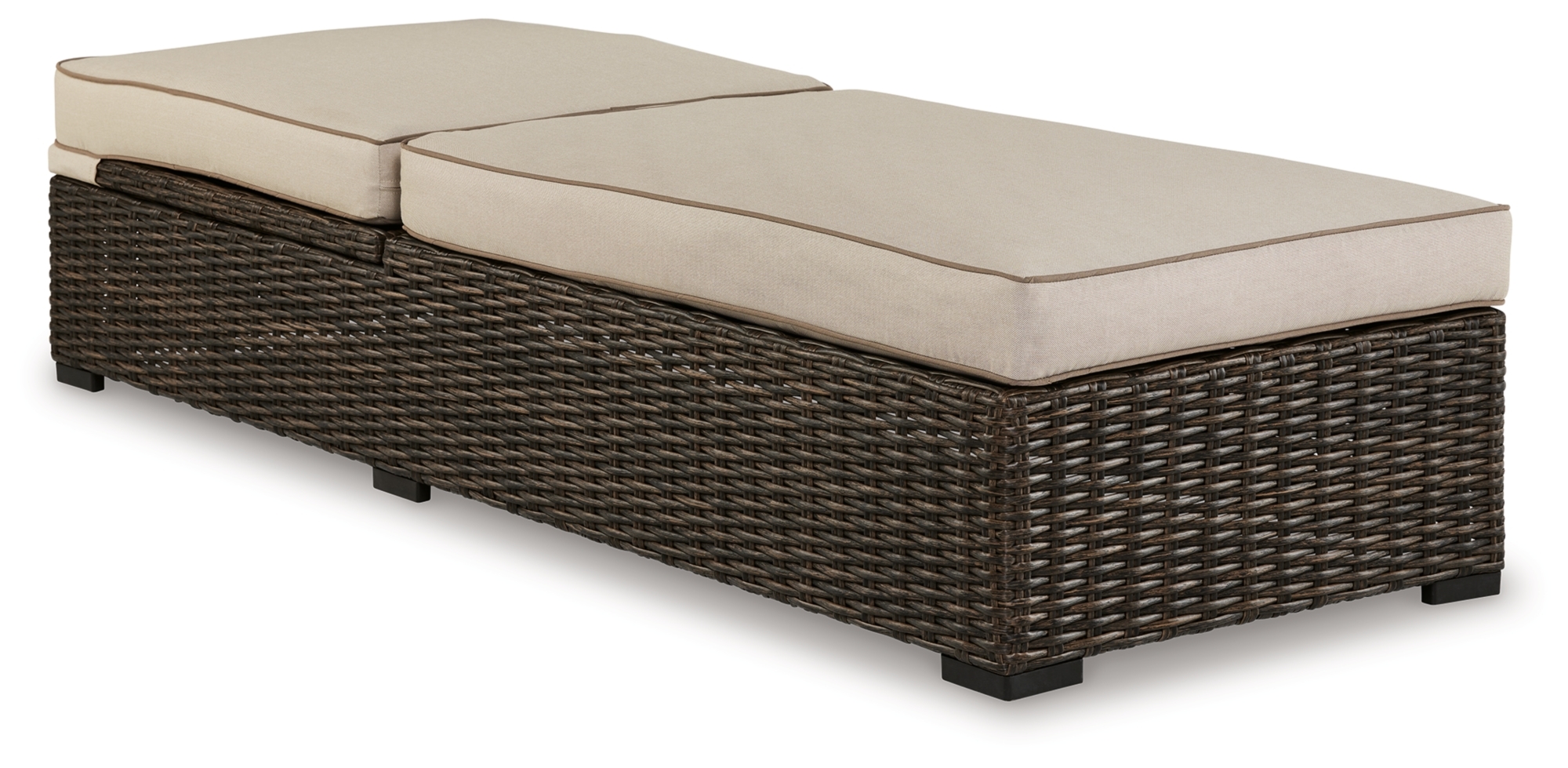 Chaise Lounge With Cushion