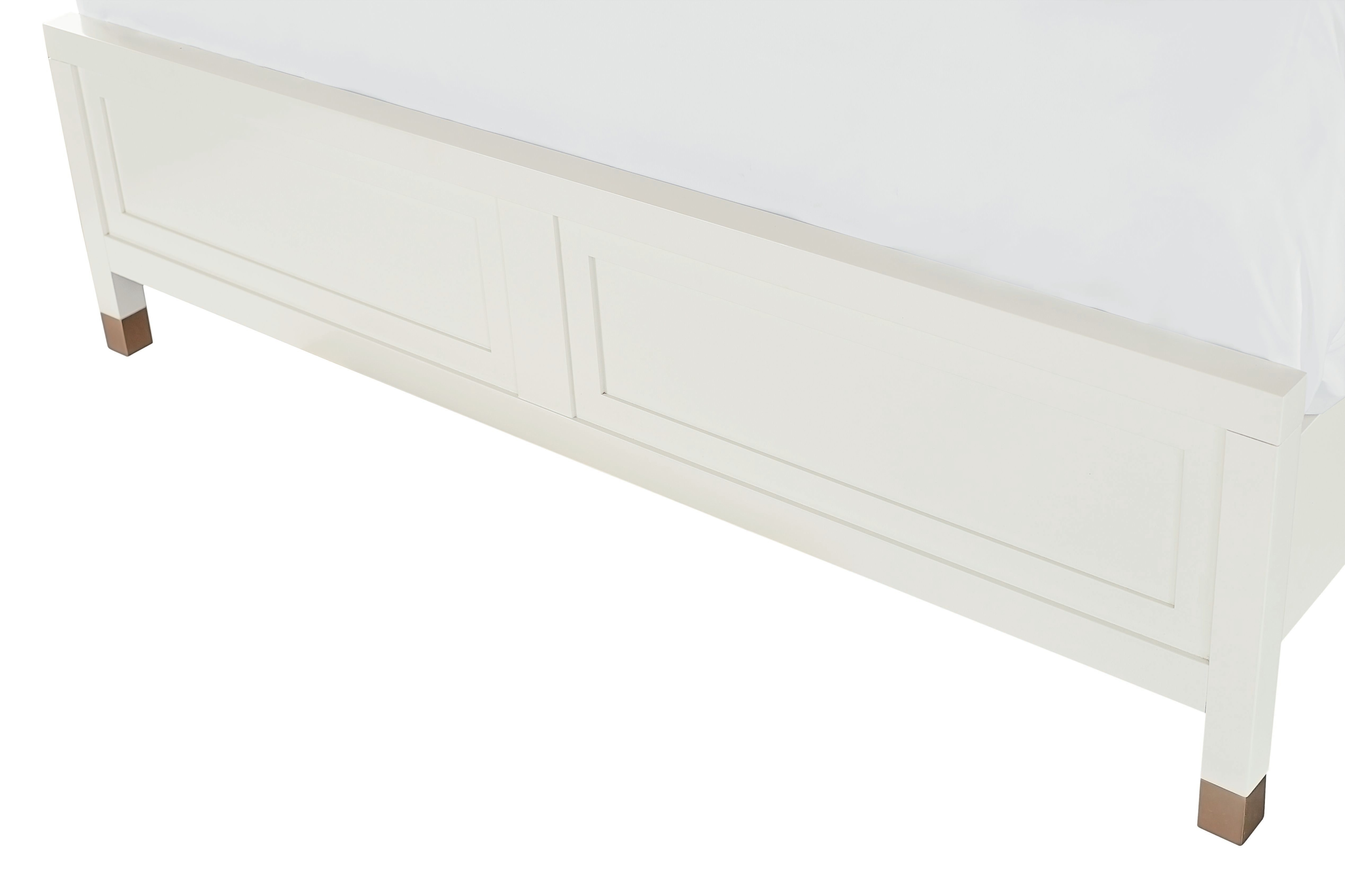 Bassett Tidewater Queen Panel Bed