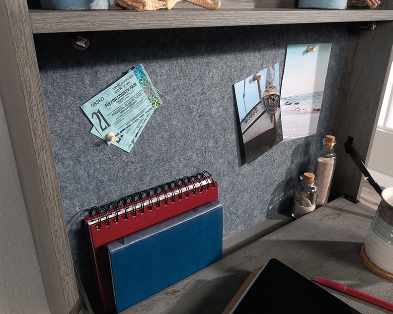 Wall Mounted Floating Desk