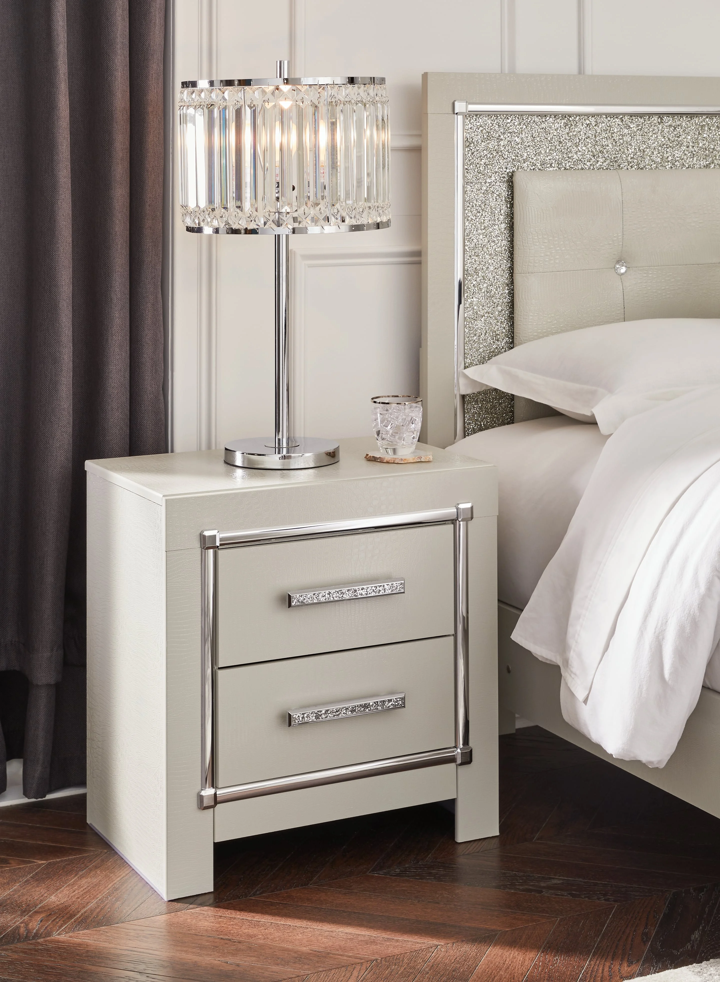 Sayed BE Signature Design by Ashley Zyniden B2114B7 Queen Upholstered