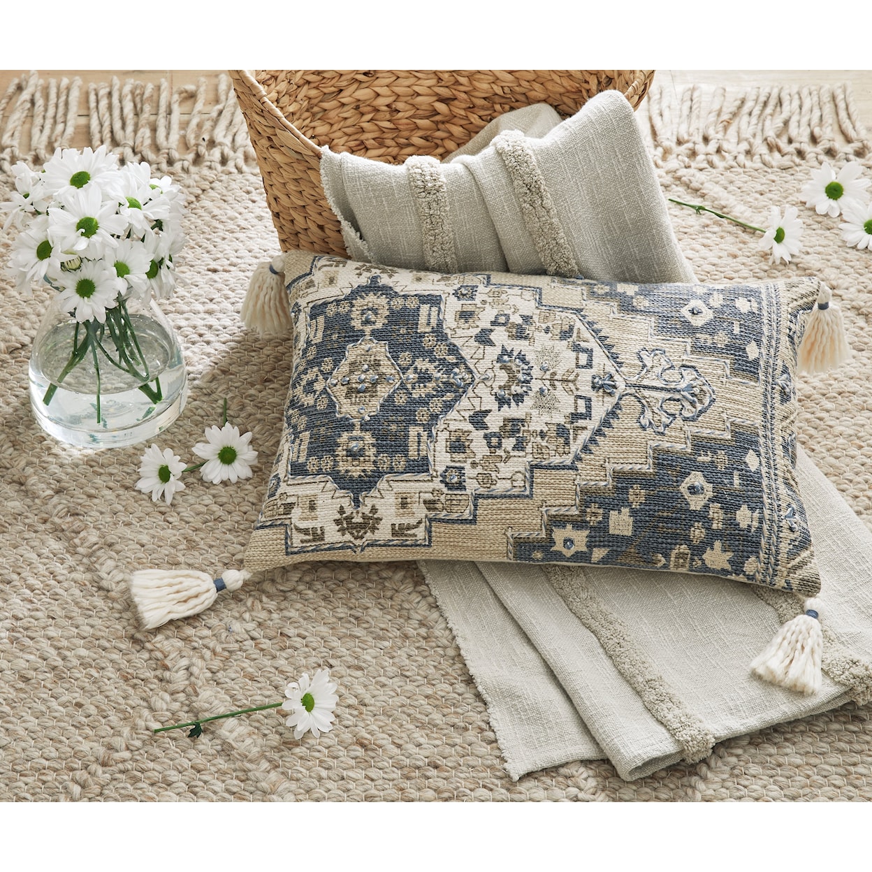 Ashley Furniture Signature Design Winbury Pillow