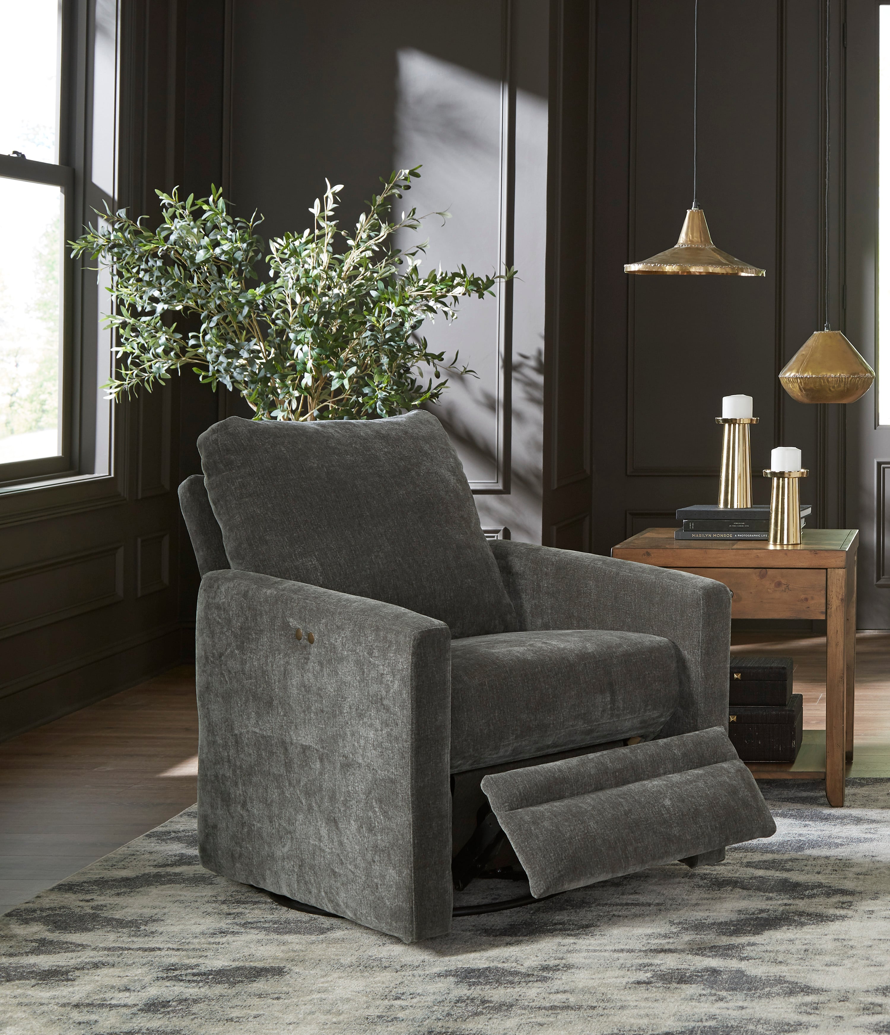 Best Home Furnishings Giana Power Swivel Recliner