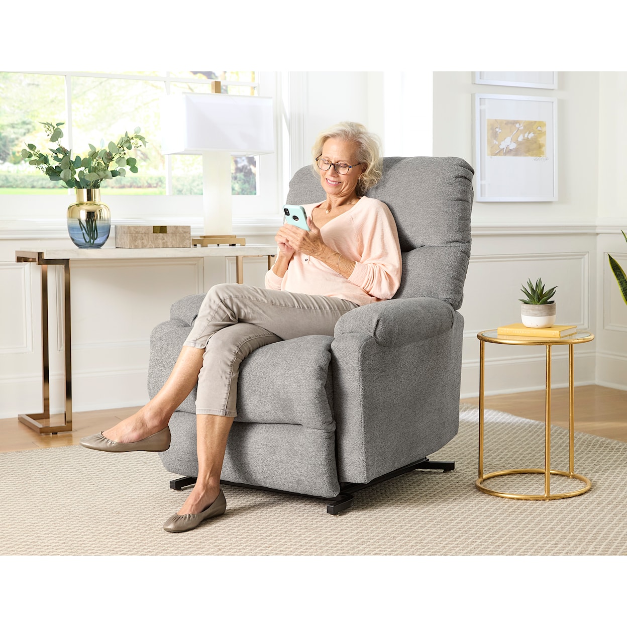 Best Home Furnishings Karen Power Lift Recliner