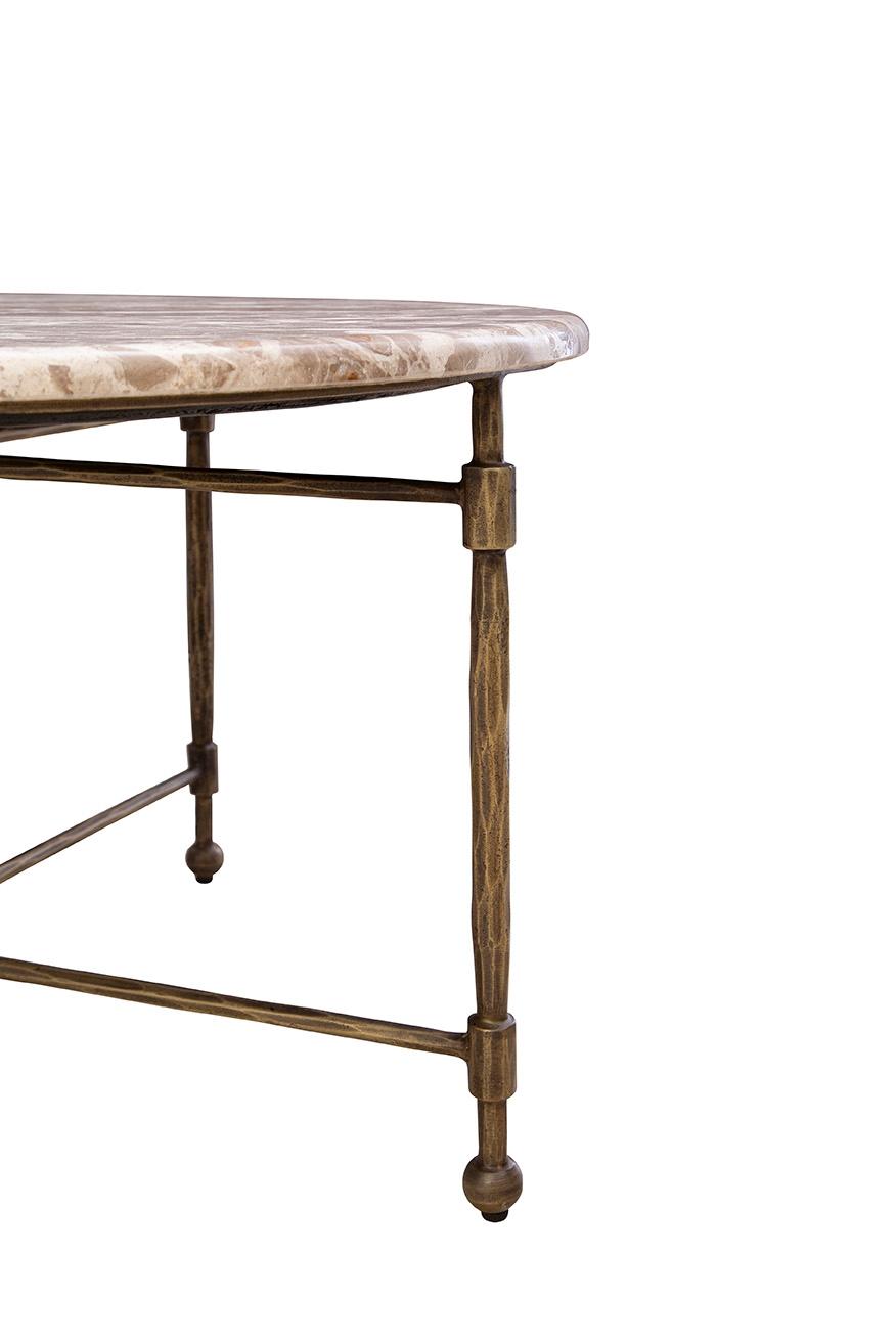 Furniture Classics Furniture Classics Round Coffee Table