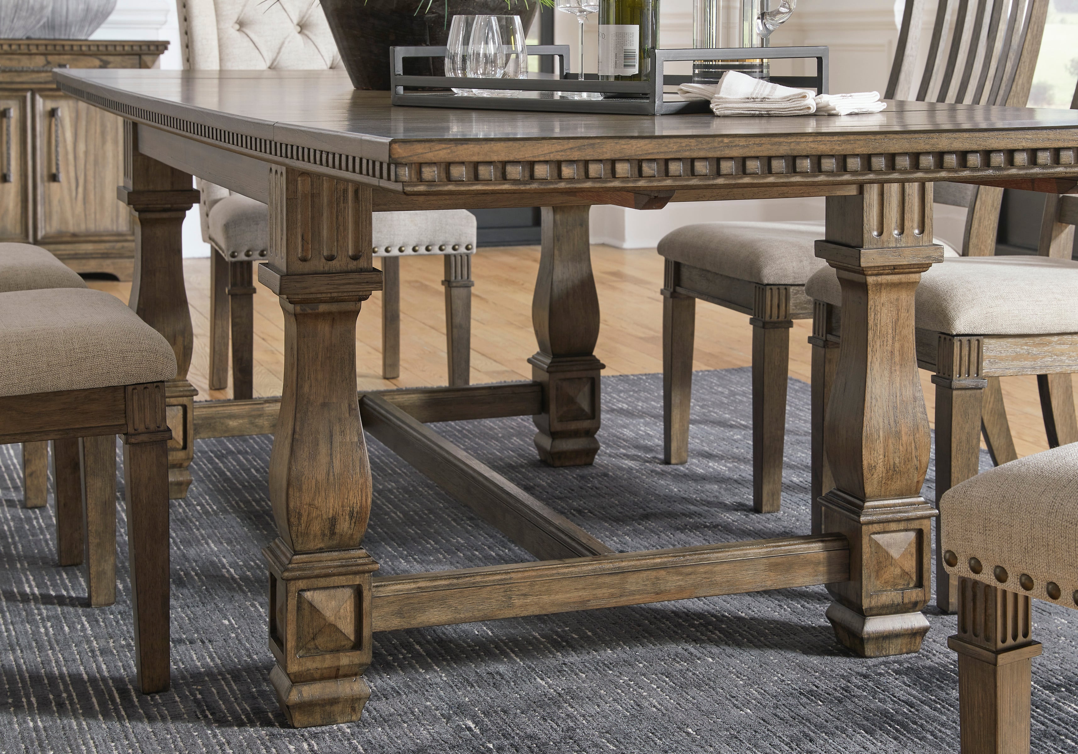 Ashley dining best sale table set