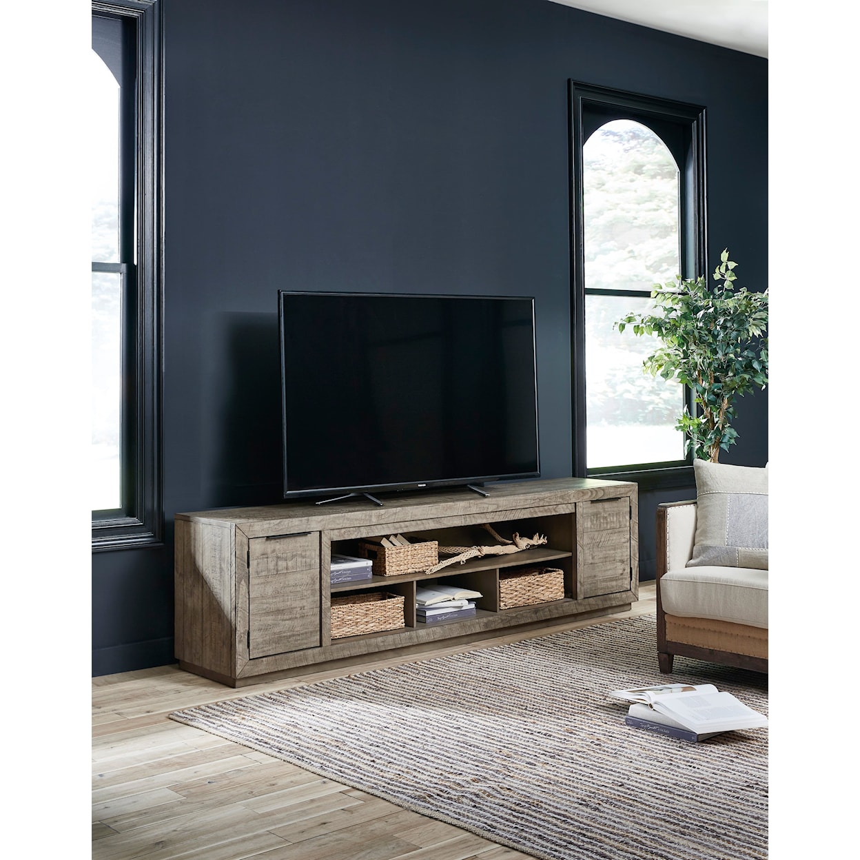 Benchcraft Krystanza 92" TV Stand