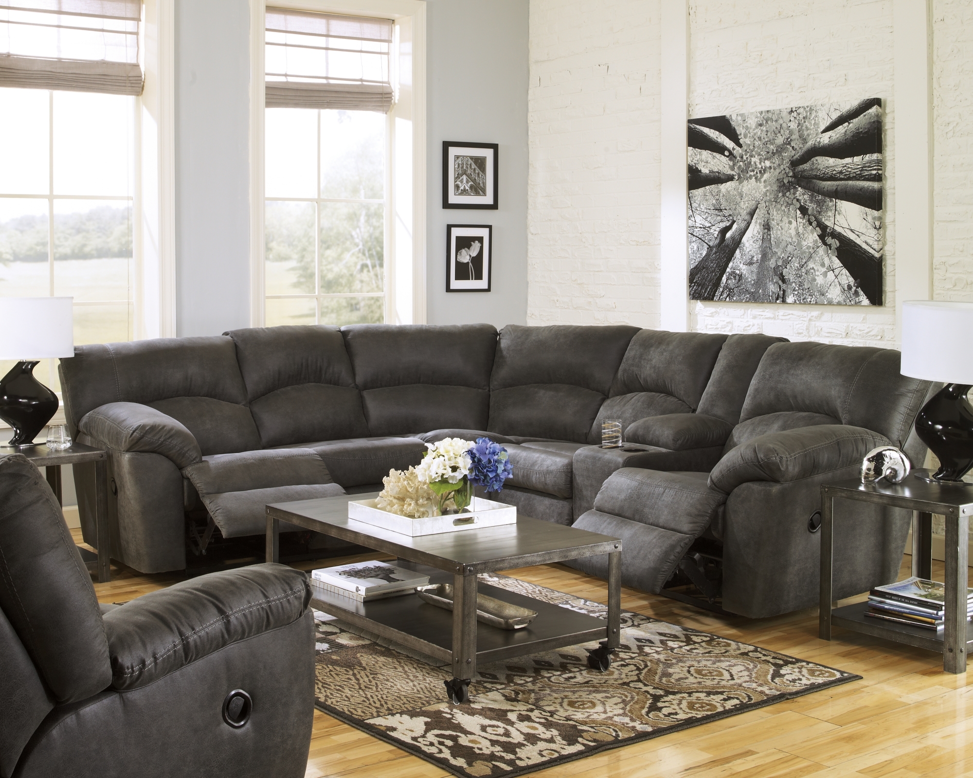 Reclining Sectional