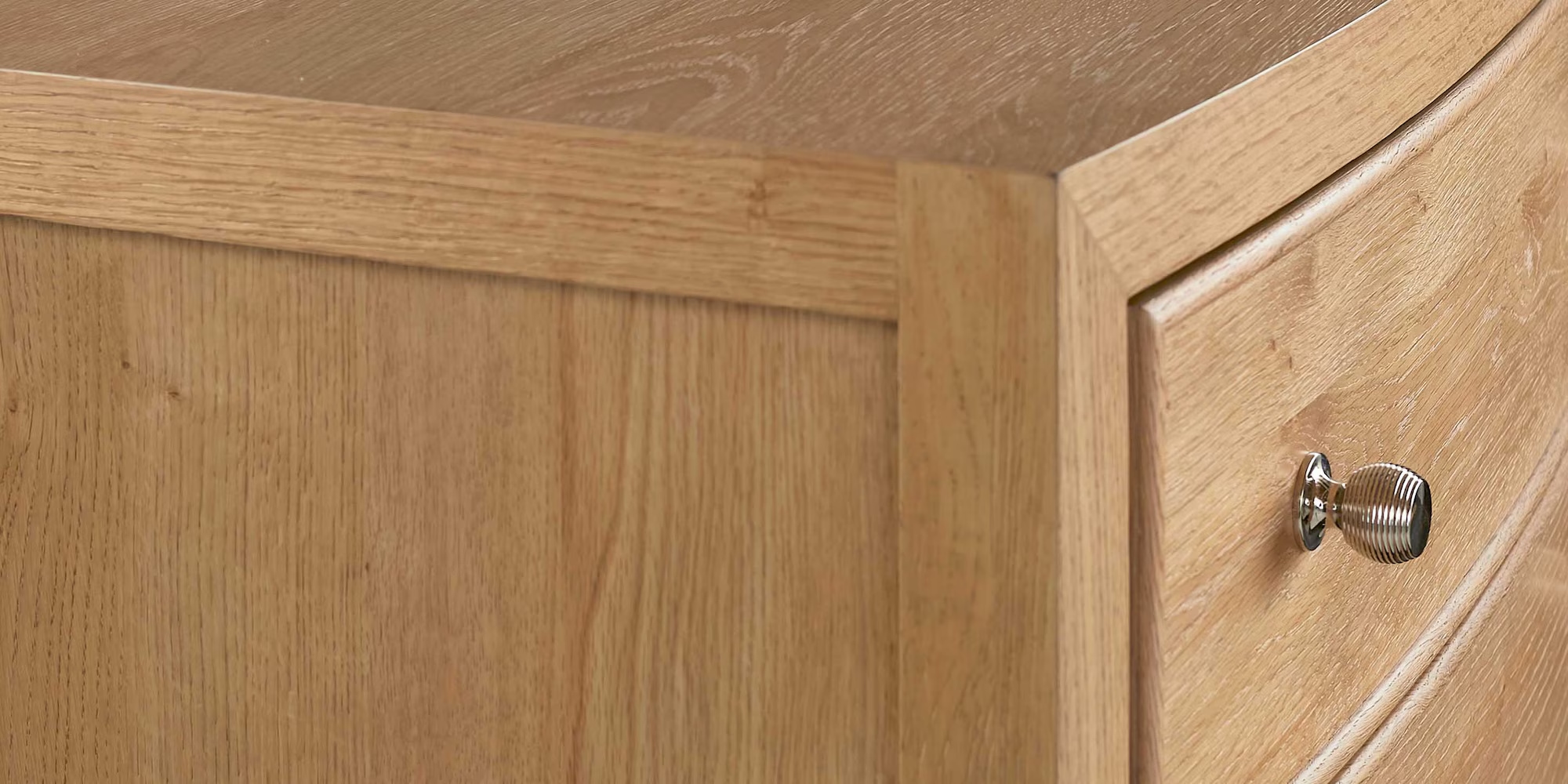 Bassett Newbury Newbury 5 Drawer Dresser