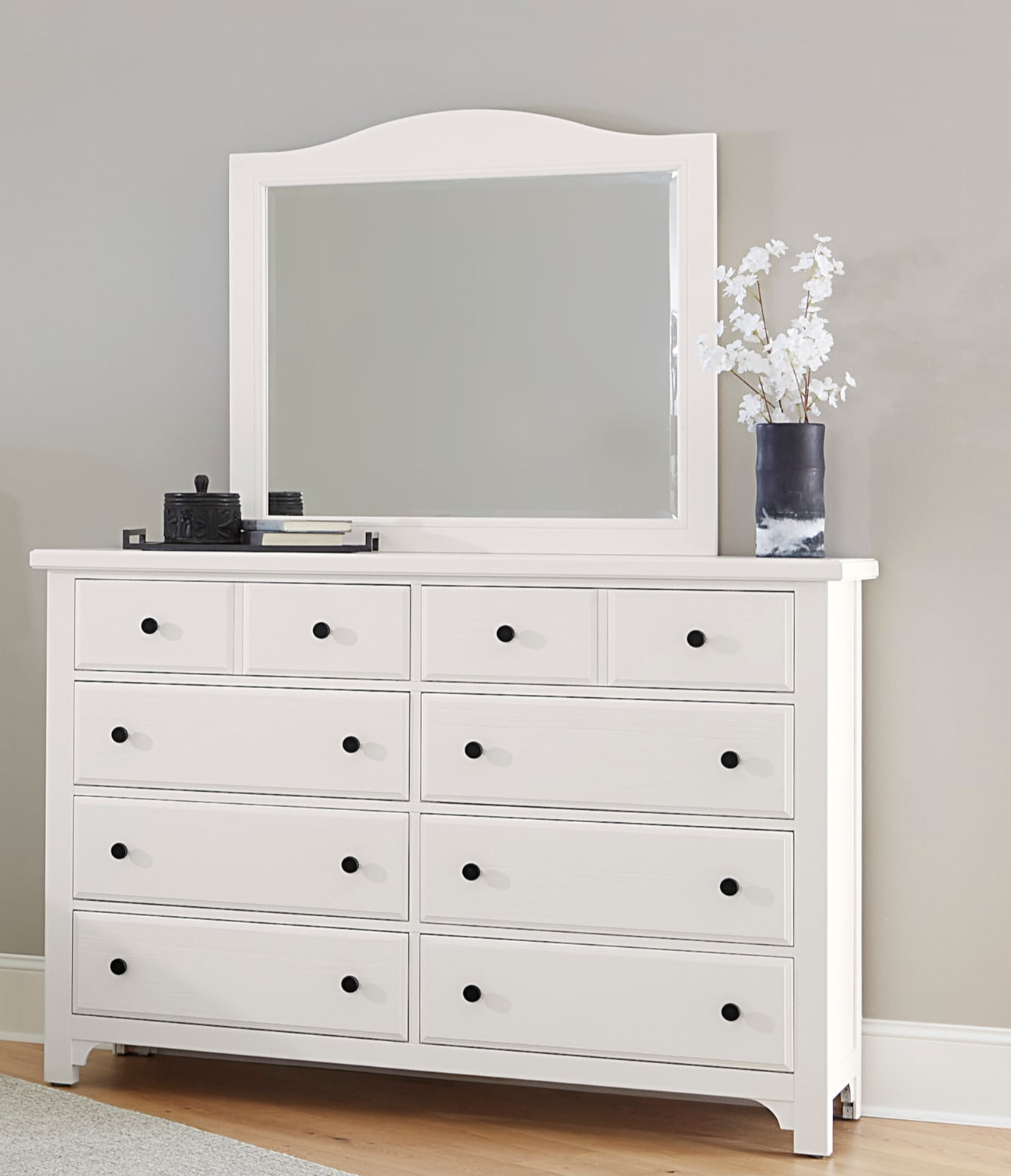 Vaughan-Bassett Cool Farmhouse 4-Piece King Sleigh Bedroom Set