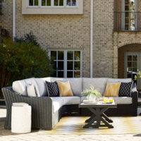 Signature Design by Ashley Beachcroft P792P1 3-Piece Outdoor