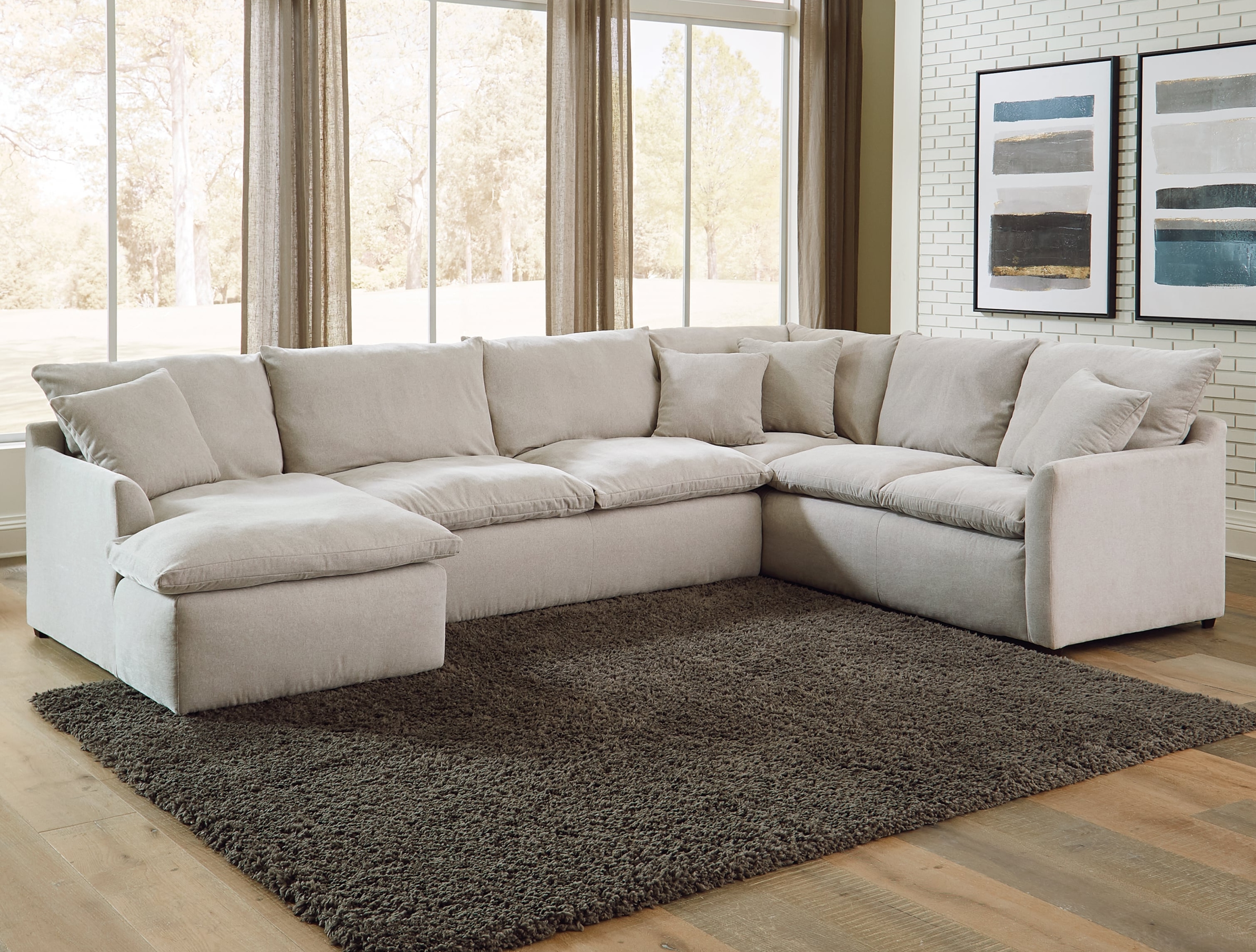 Jackson Furniture Harper 4-Piece Sectional Sofa with Chaise