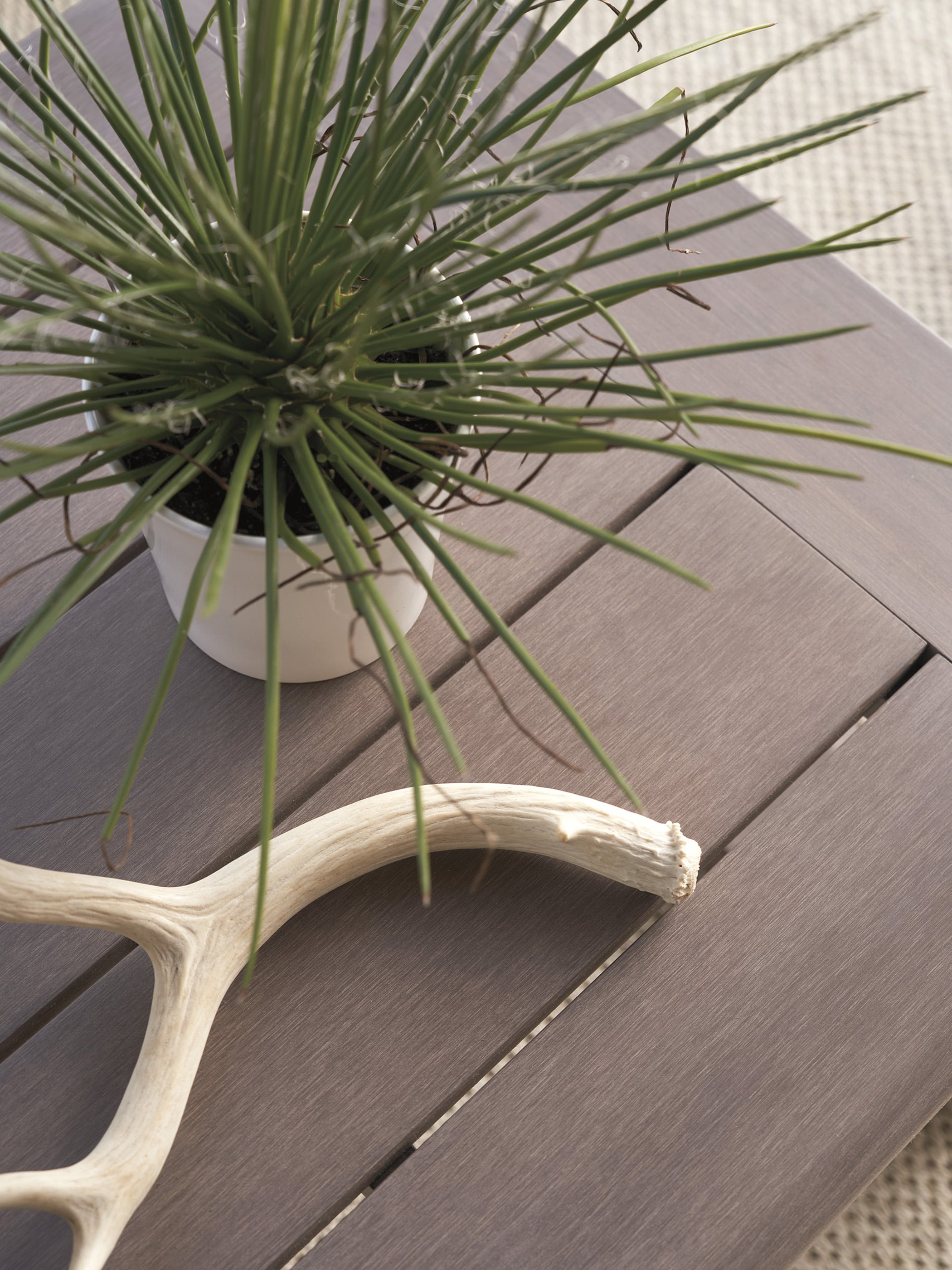 Tommy Bahama Outdoor Living Mozambique Rect Cocktail Table