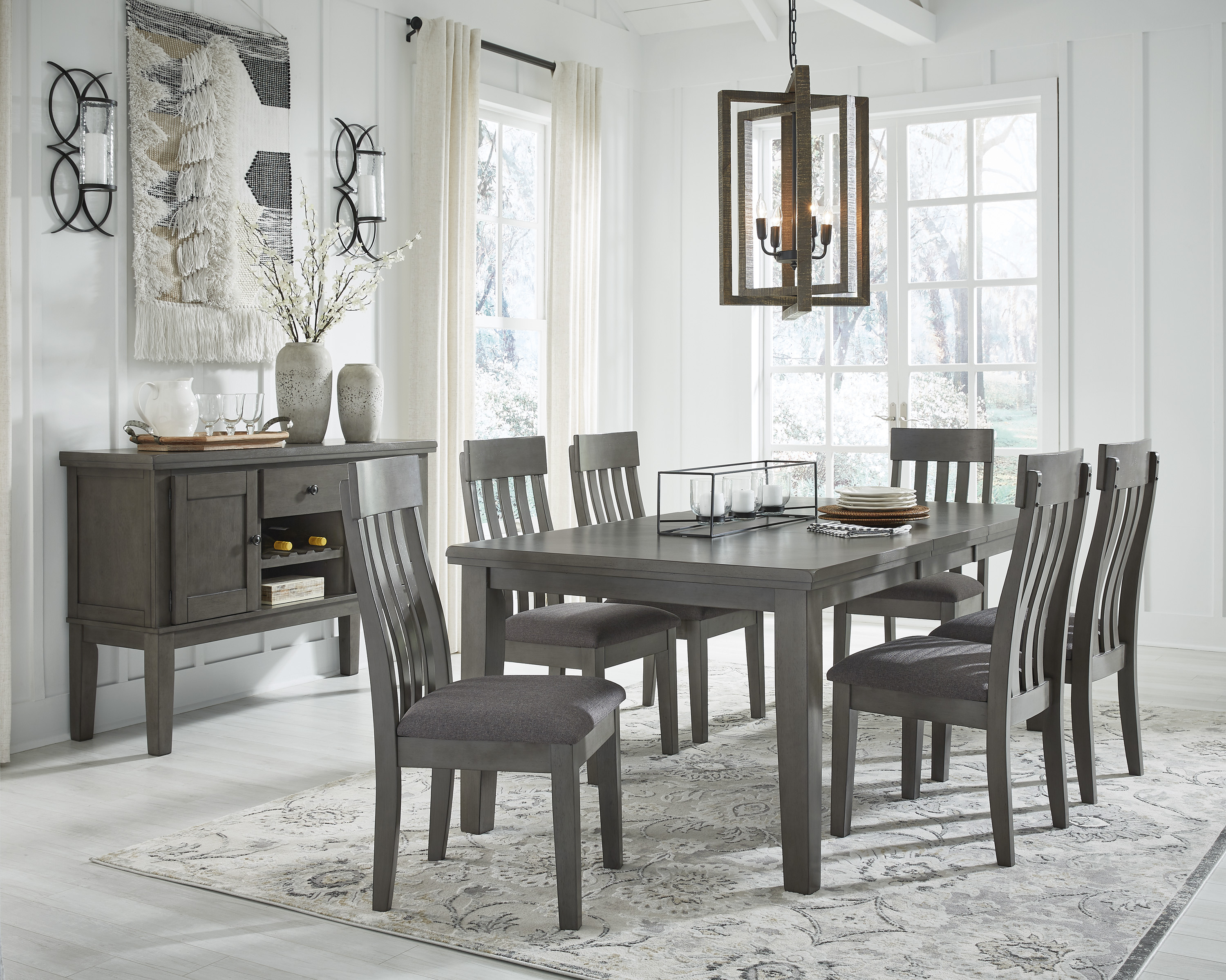 chadoni dining table