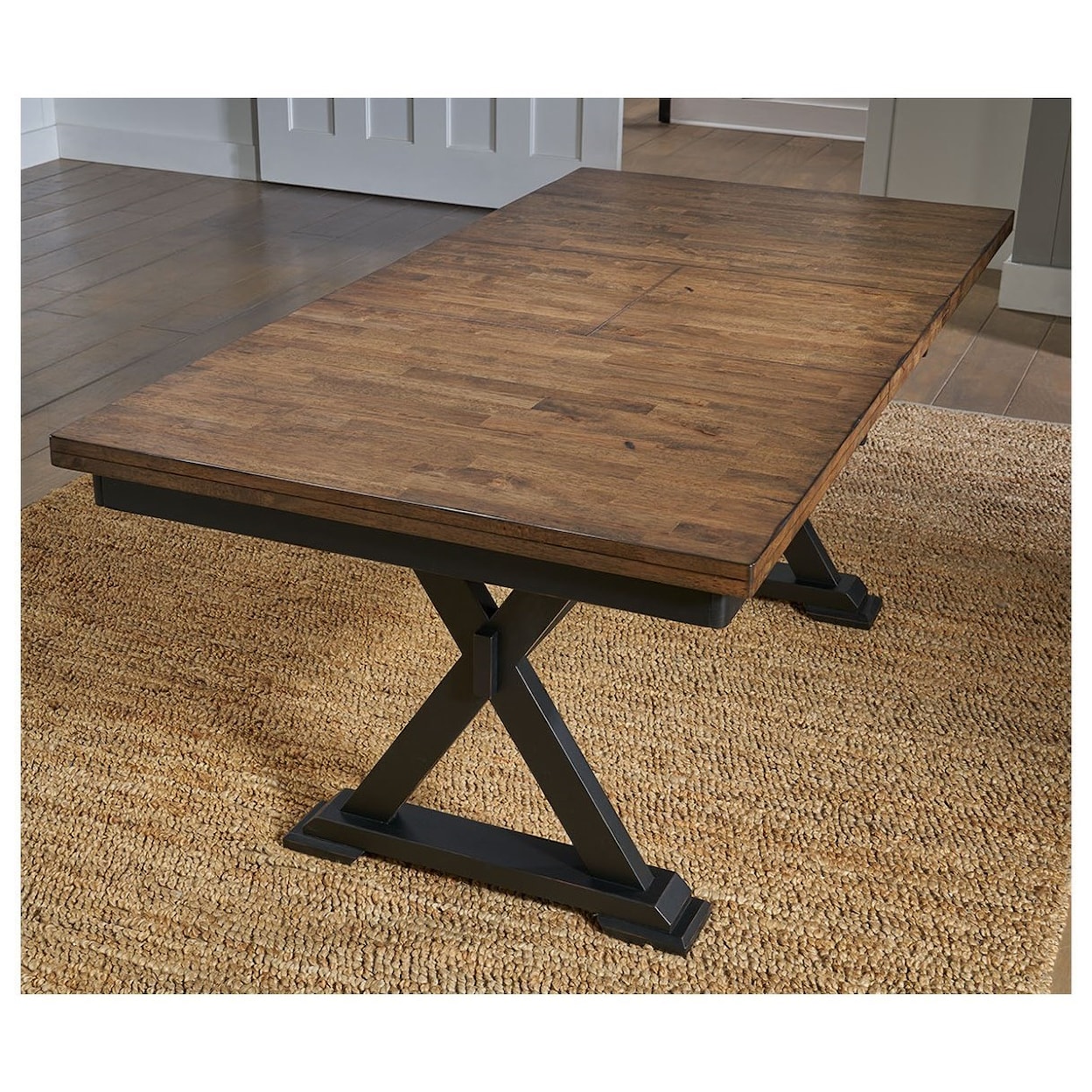 AAmerica Stormy Ridge Dining Table