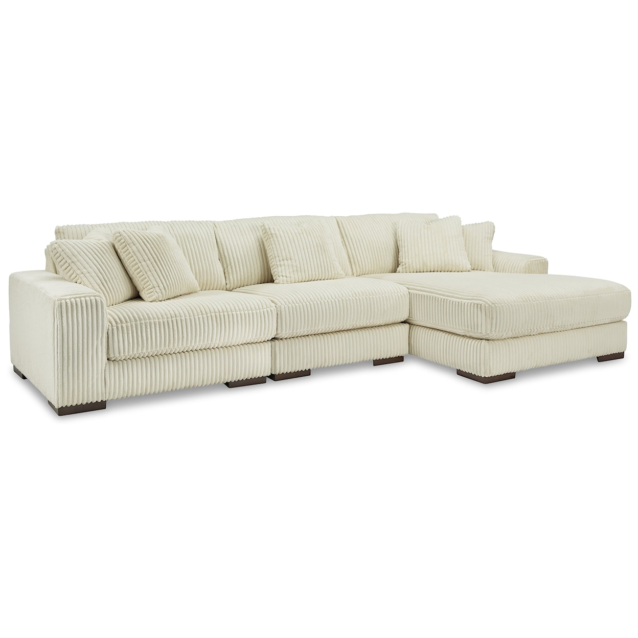 Signature Lindyn 3-Piece Sectional With Chaise
