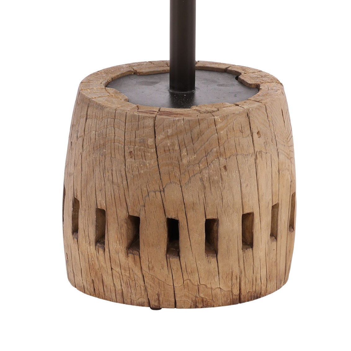 Furniture Classics Yorktown Round Drink Table