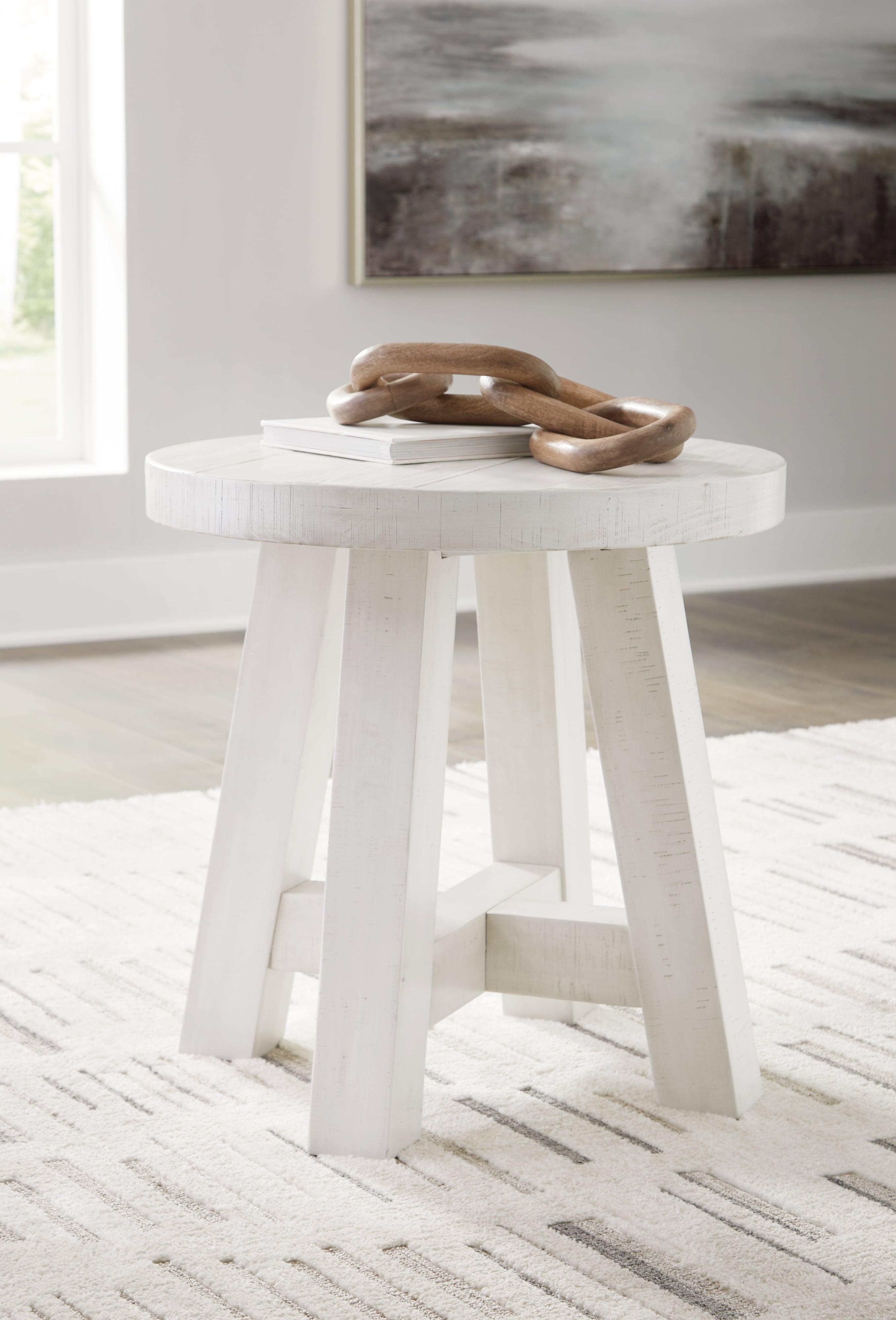 Signature Design by Ashley Jallison T7276 Farmhouse Round End Table