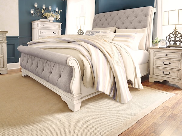 California King Sleigh Bedroom Set