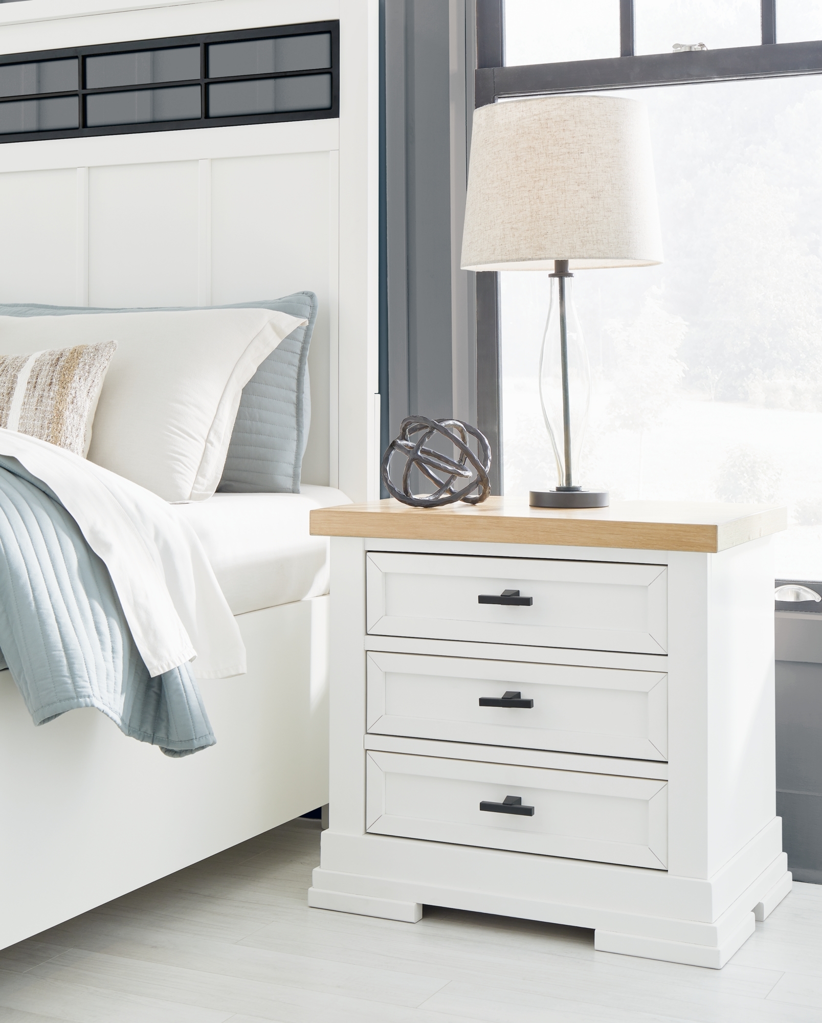 3-Drawer Nightstand