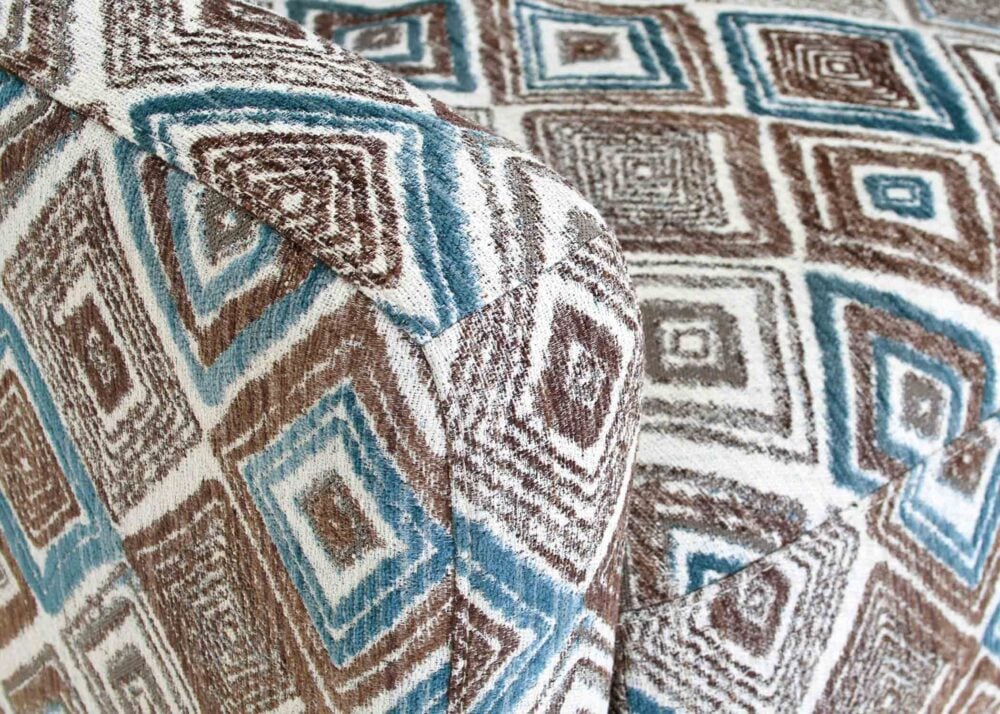 Franklin 910 Hughes Swivel Accent Chair