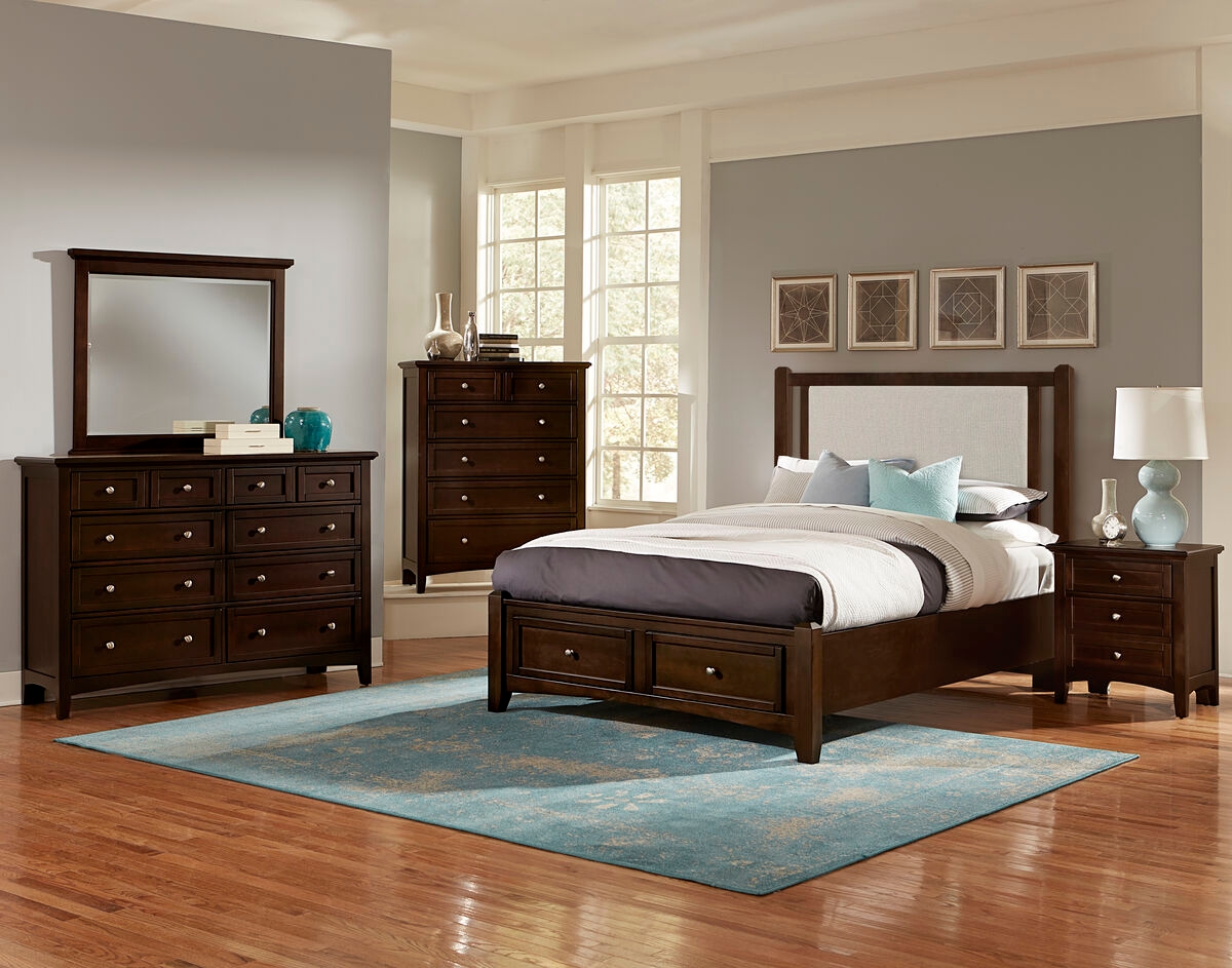 Vaughan-Bassett Bonanza Upholstered Full Bed