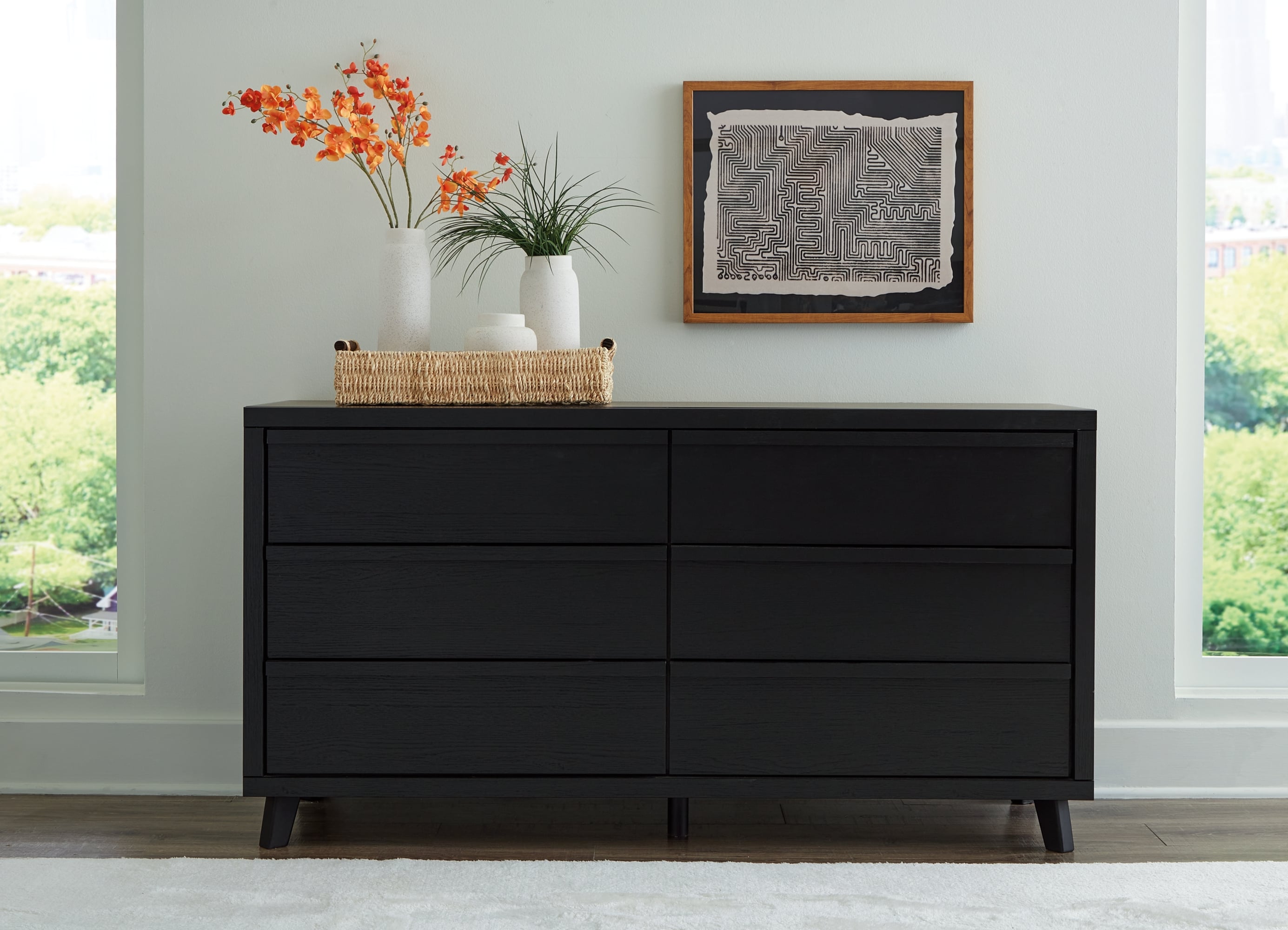 Signature Design by Ashley Danziar Six Drawer Dresser