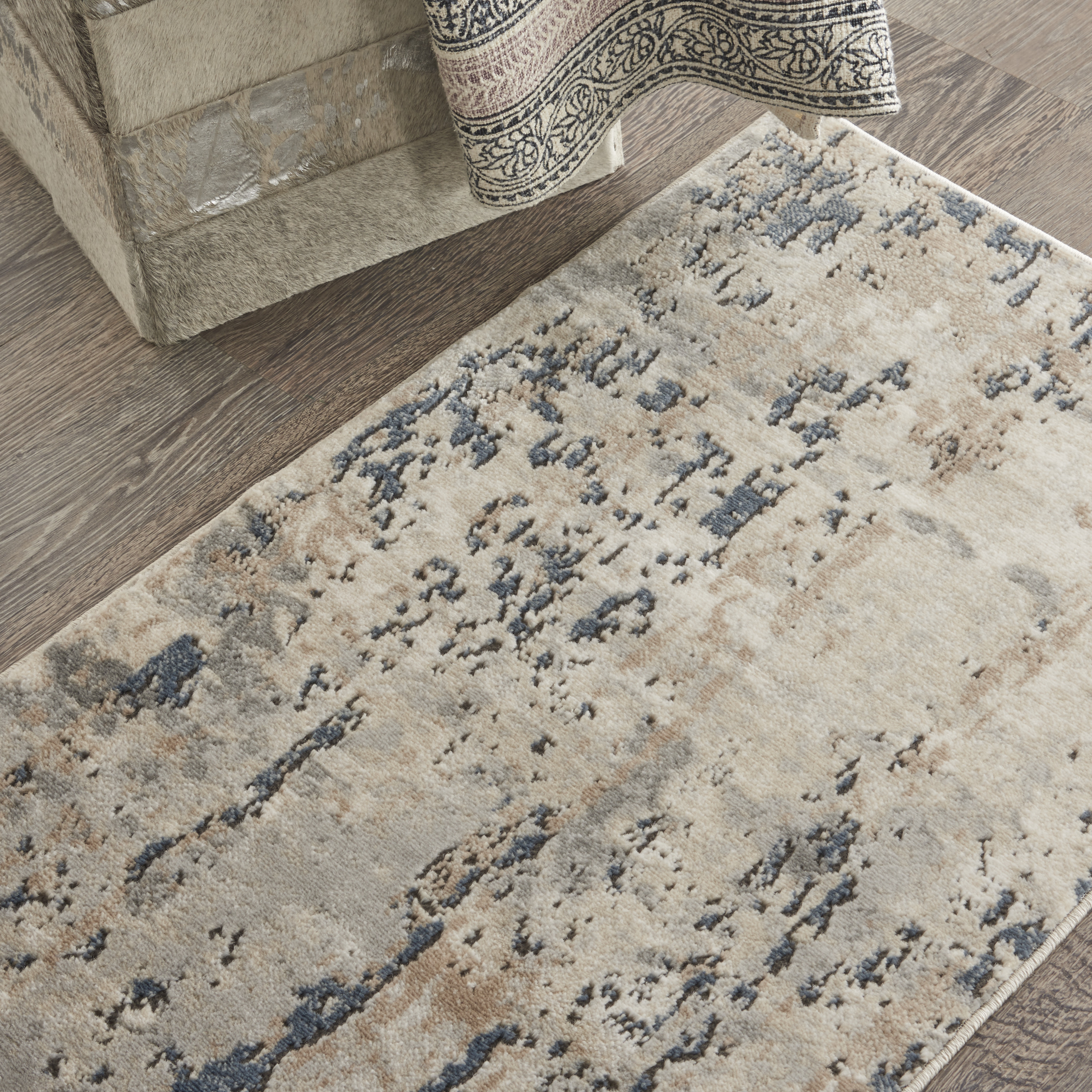 Nourison Quarry 2'2" x 3'9"  Rug