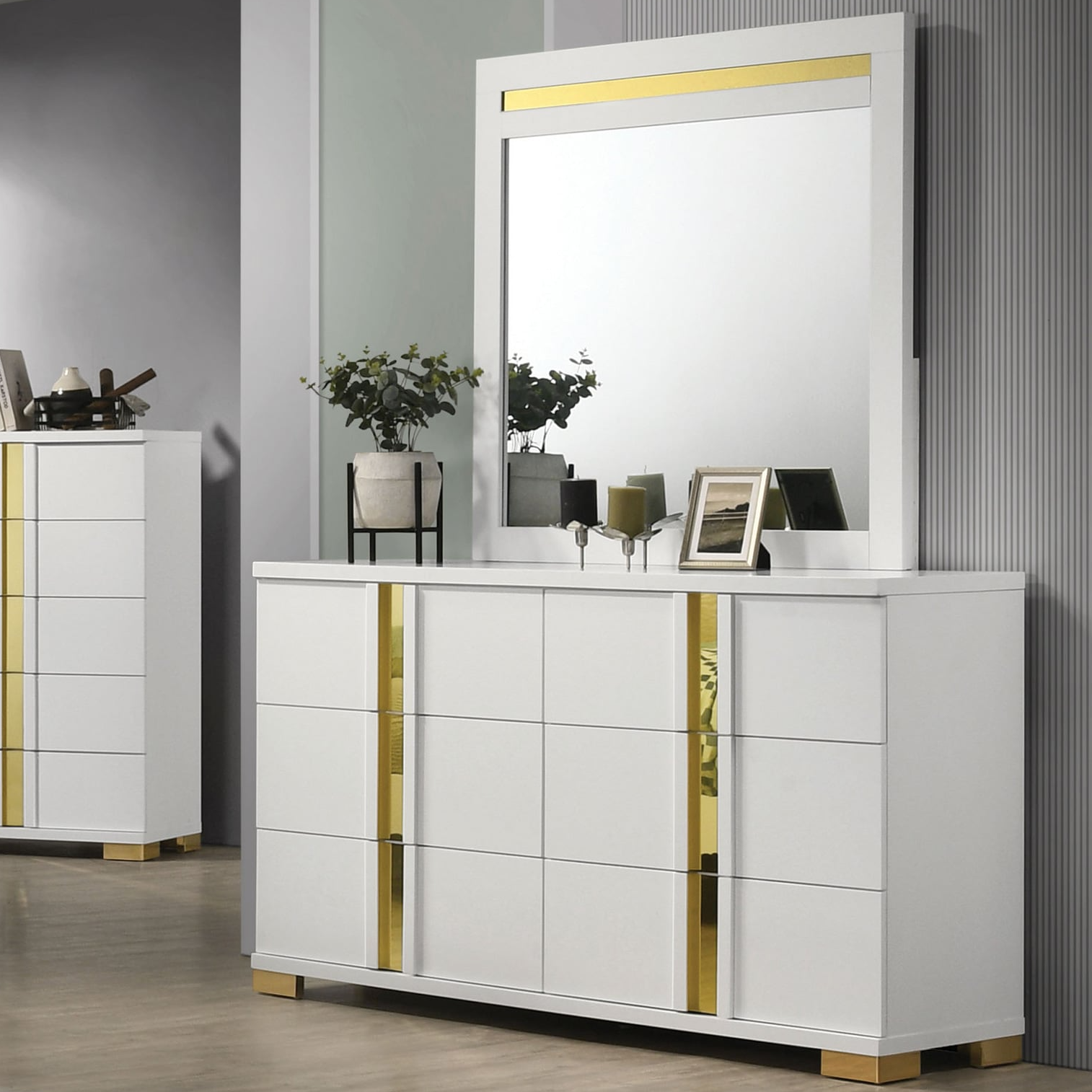 4-Piece Queen Bedroom Set