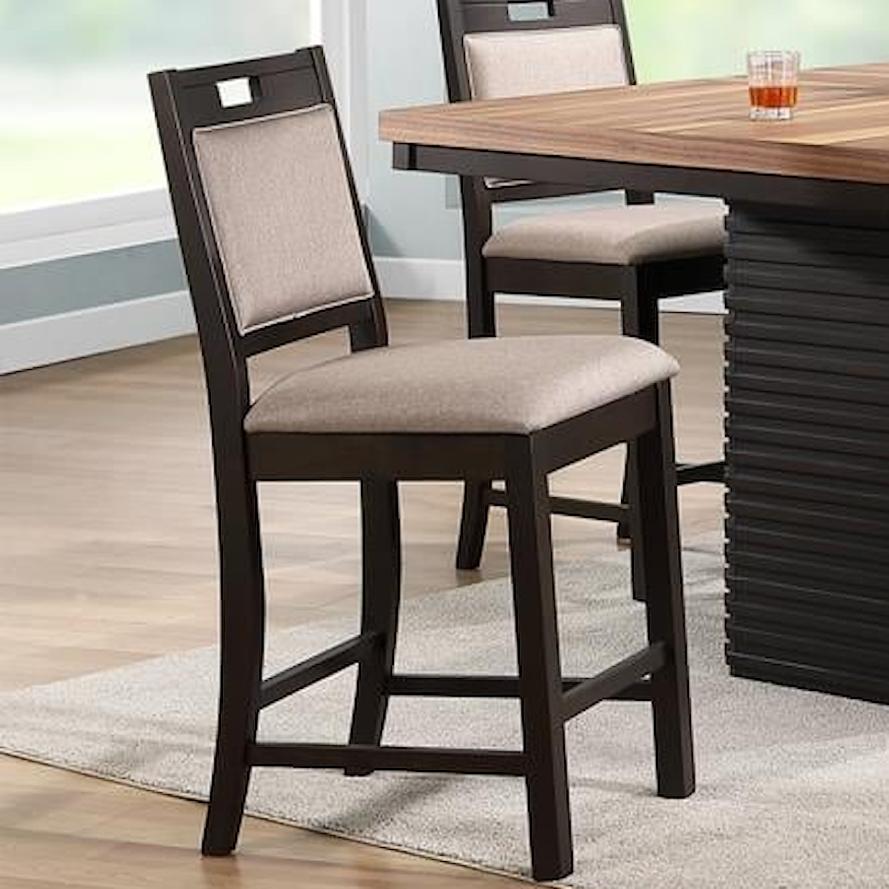 Urban Styles Debby DEBBY PUB CHAIR |