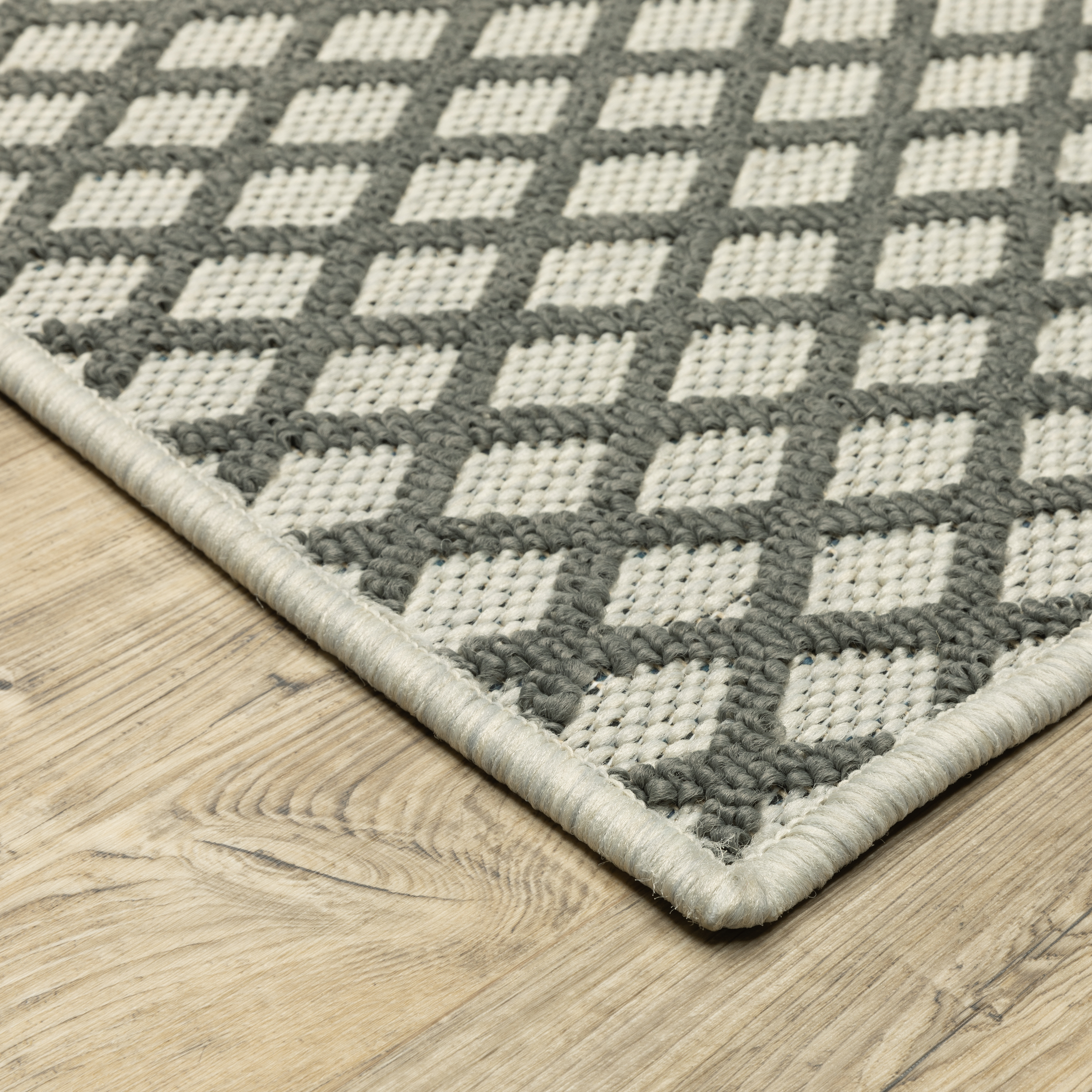 Oriental Weavers Torrey 1'10" X  3' 9"  Rug