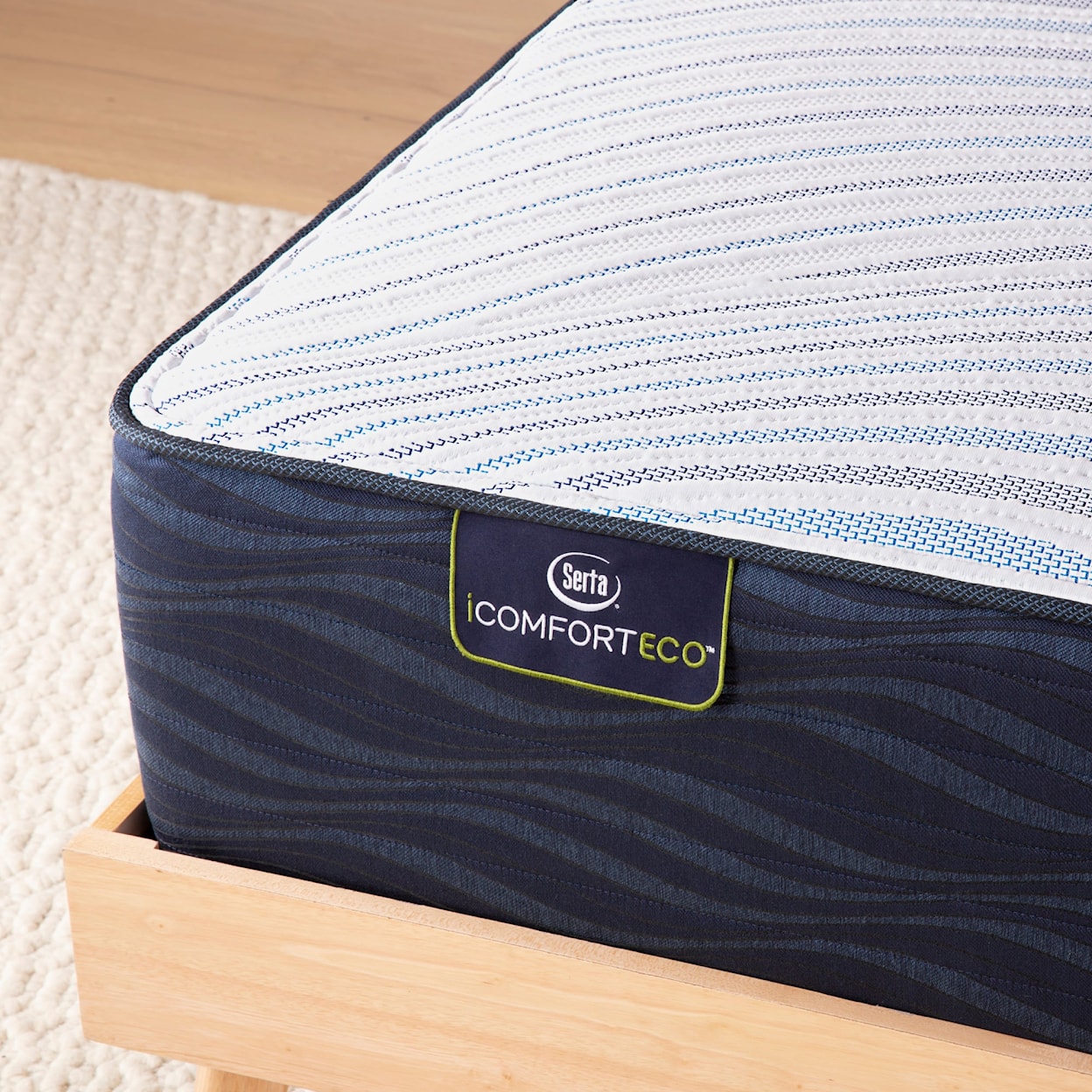 Serta Canada iComfort ECO S30LTX Medium Queen Mattress