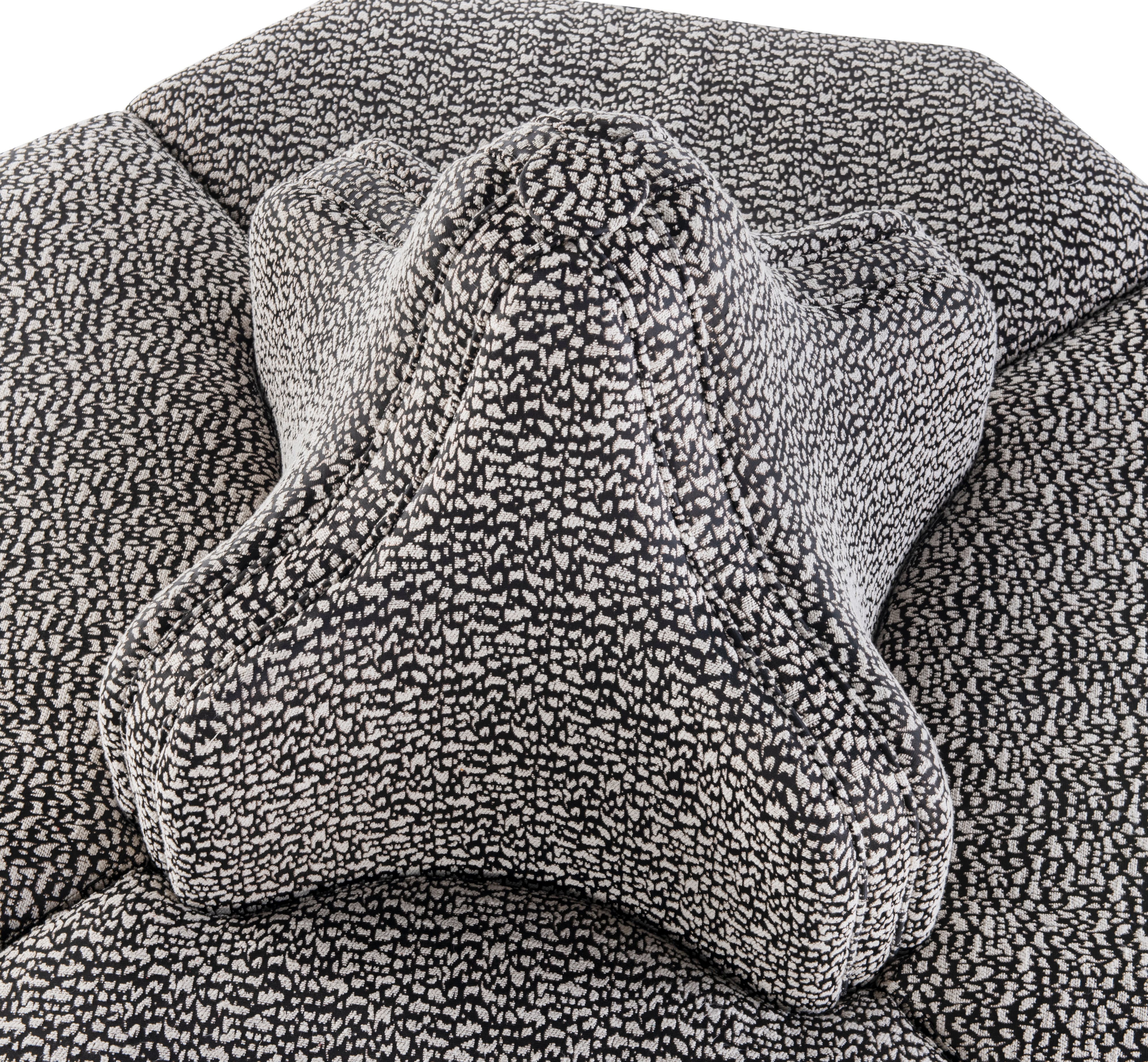 Century Windsor Smith Upholstery Clara Tete-A-Tete