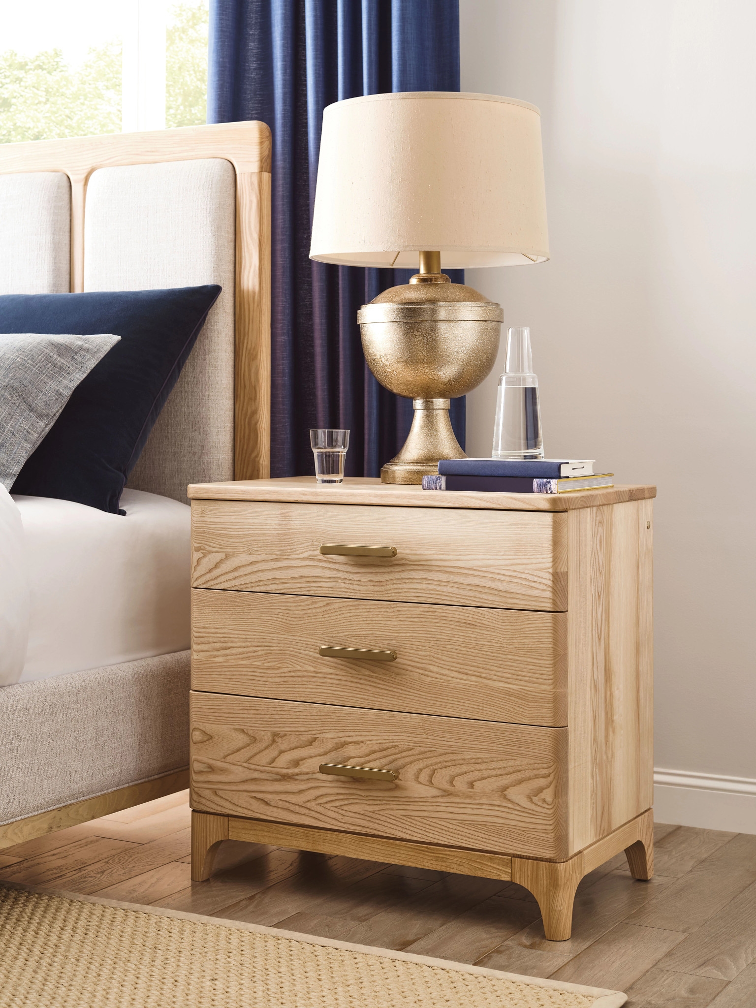 3-Drawer Nightstand