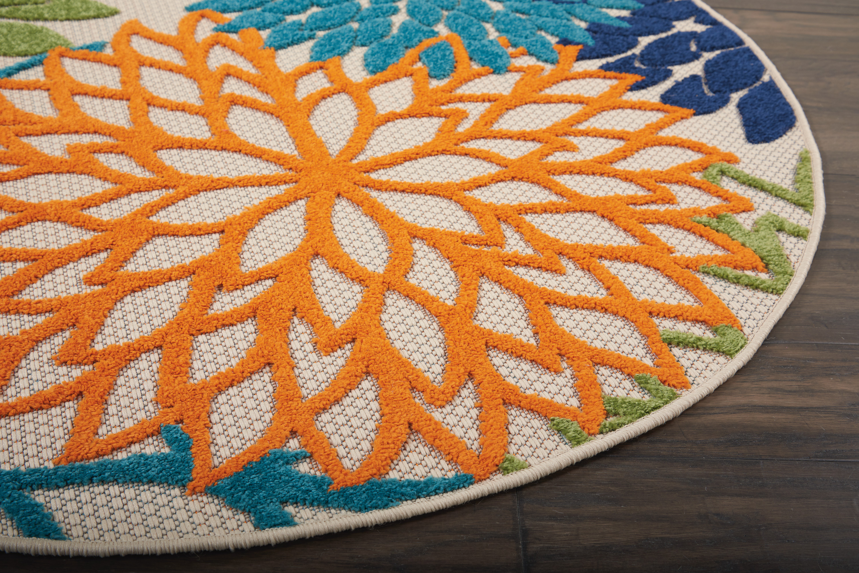 Nourison Aloha 4' Round  Rug