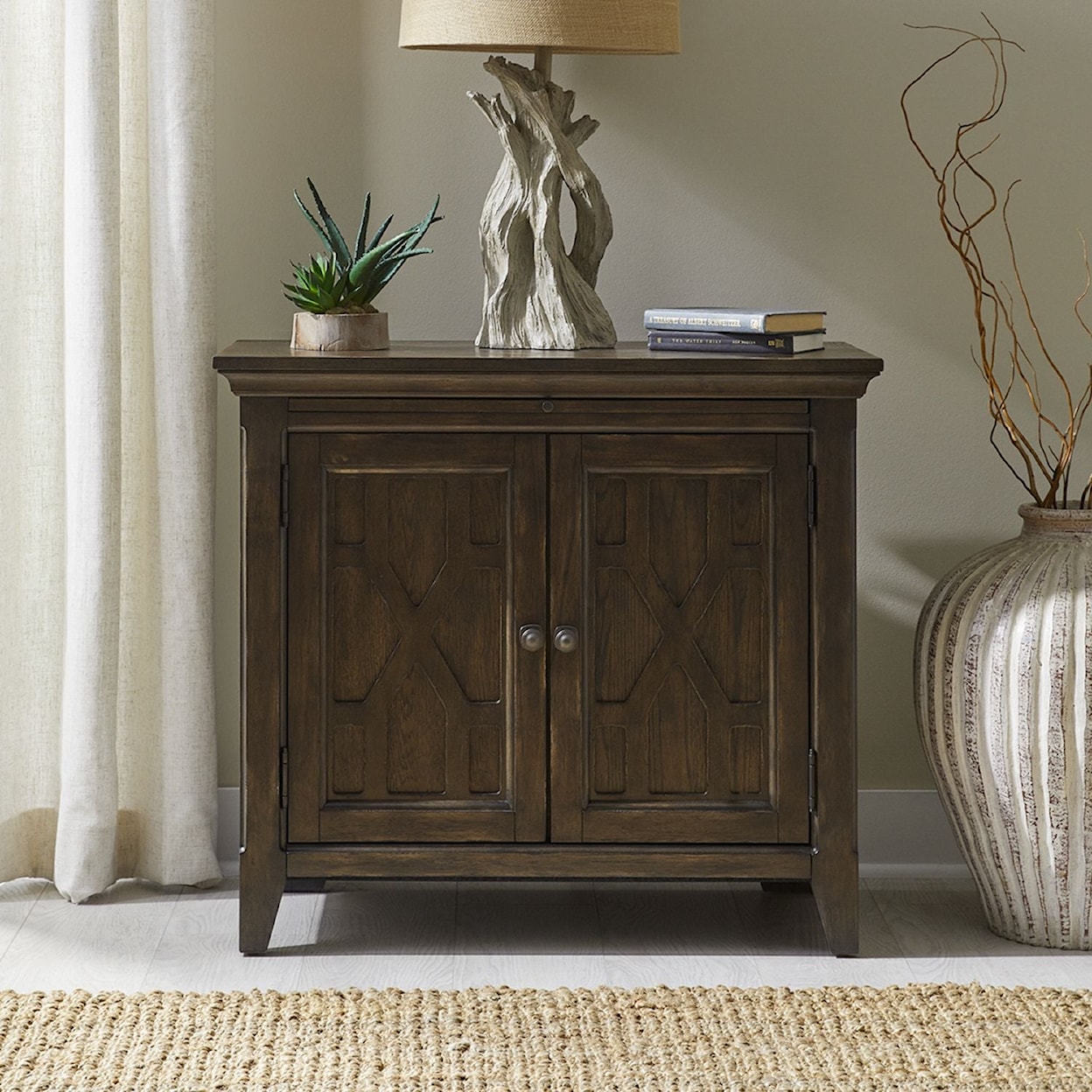 Liberty Furniture Paradise Valley 2-Door Bedside Chest