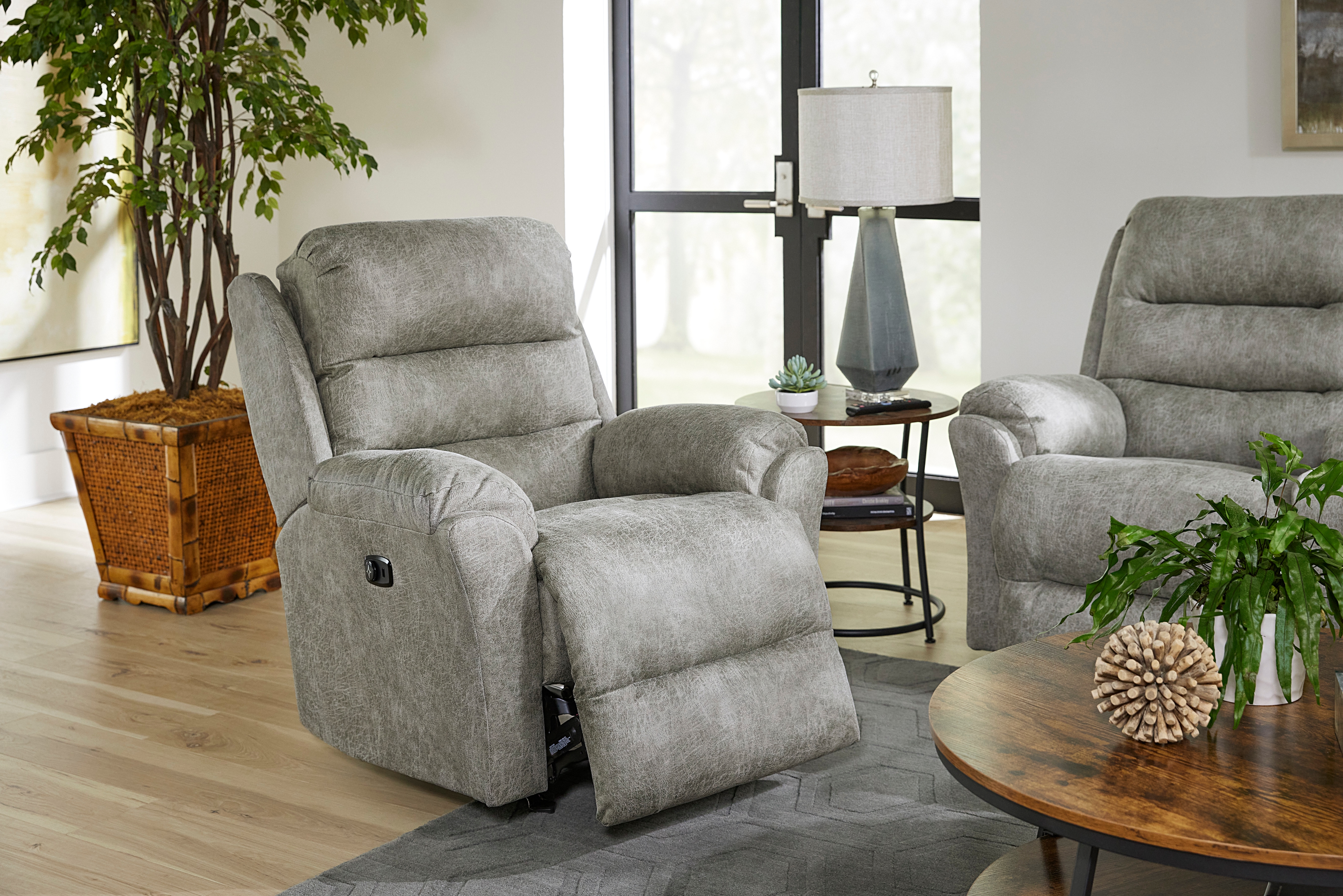 Best Home Furnishings Oren Power Rocker Recliner