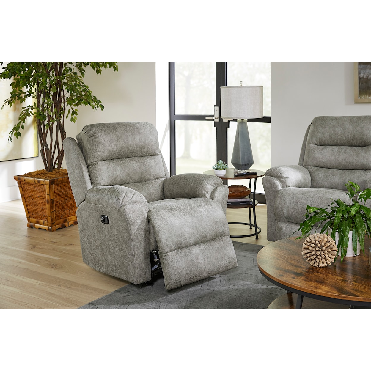 Best Home Furnishings Oren Rocker Recliner