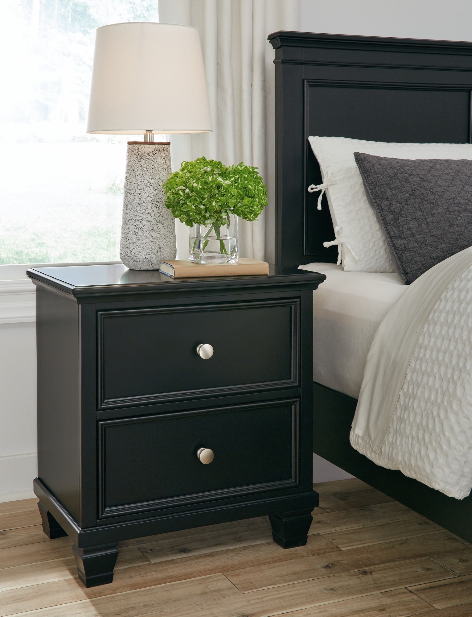 2-Drawer Nightstand