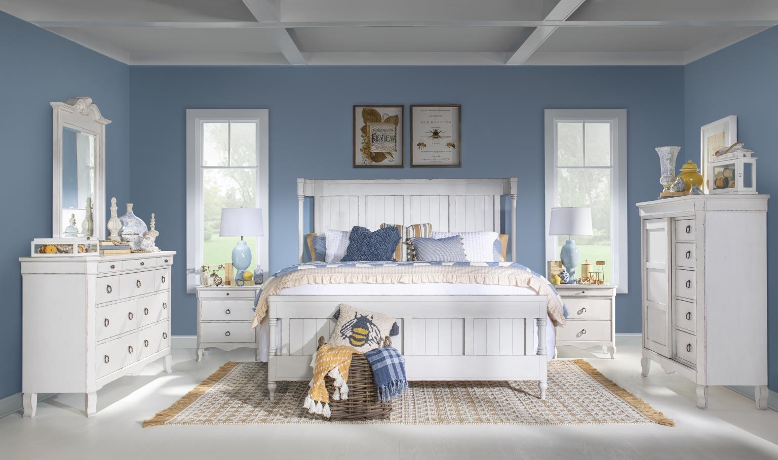 Legacy Classic Vintage Market King Panel Bed
