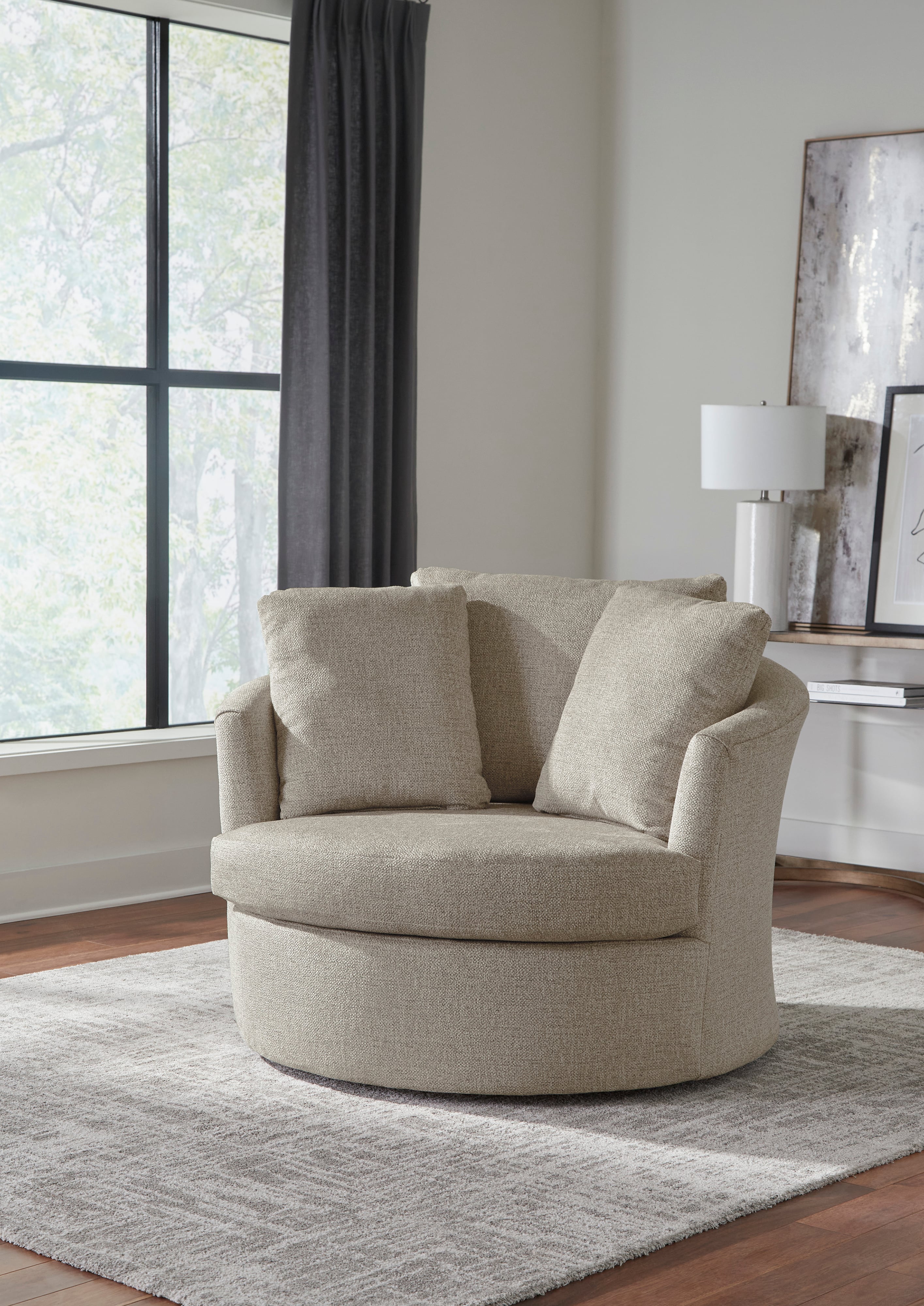 Best Home Furnishings Astro Oversized Swivel Chair