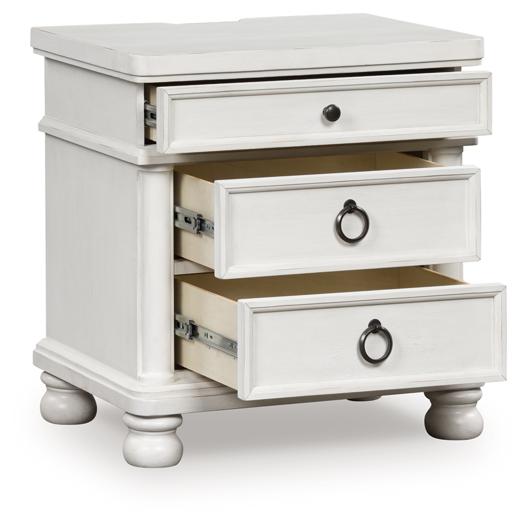 Signature Design by Ashley Rowlenstown 3-Drawer Nightstand