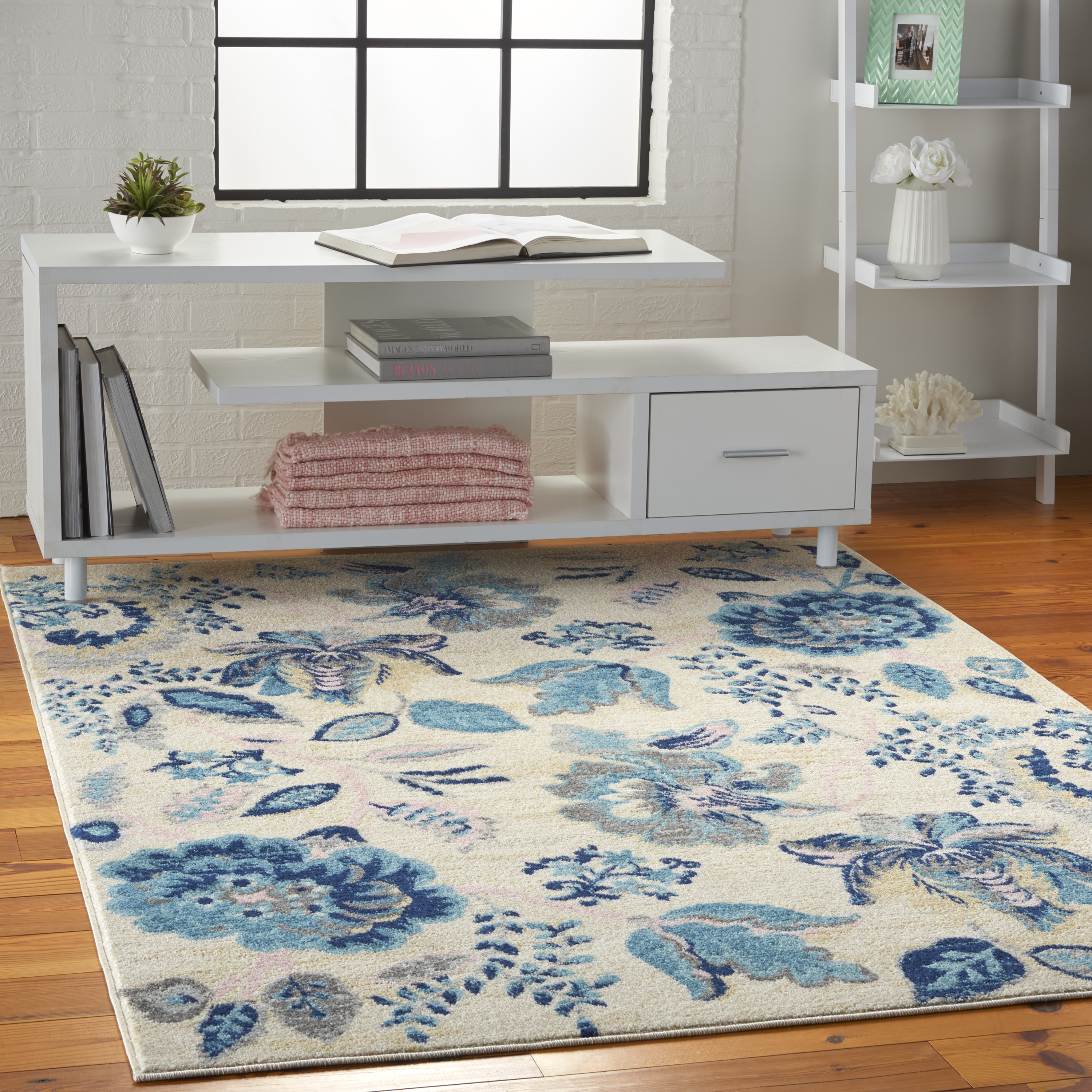 Nourison Tranquil 4' x 6'  Rug