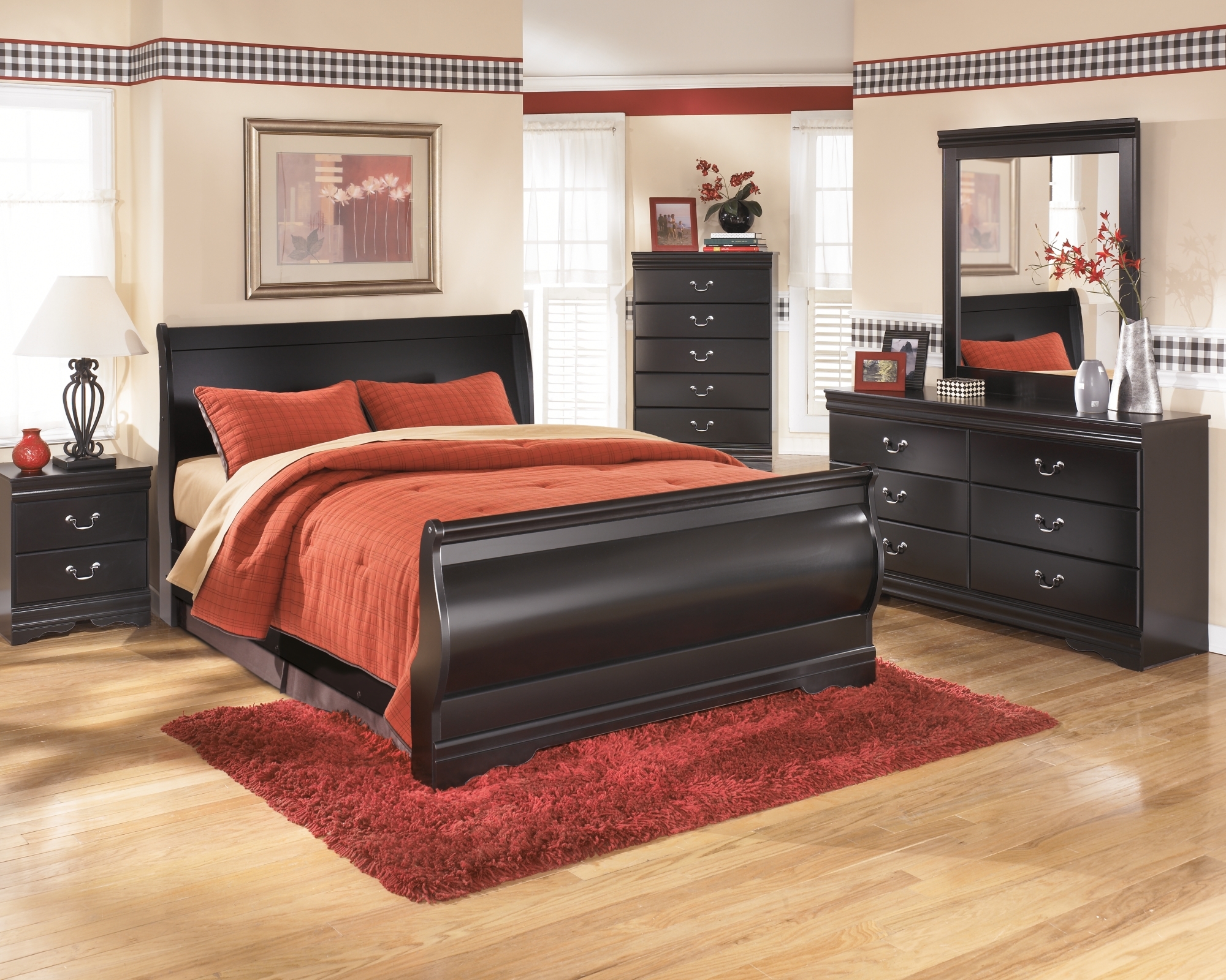Queen Bedroom Set