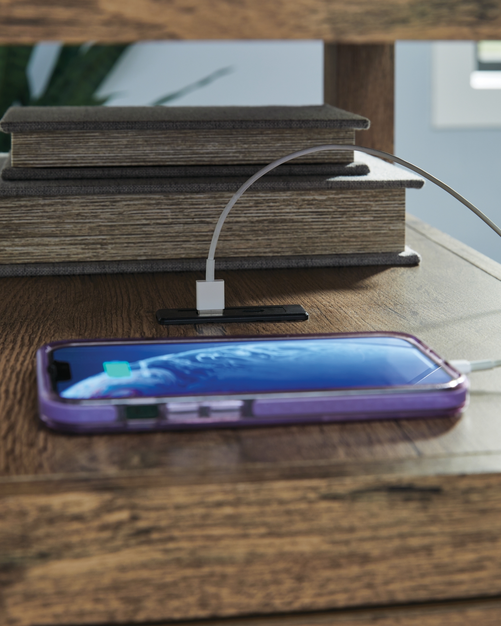 Signature Design by Ashley Fendenmore Chairside End Table