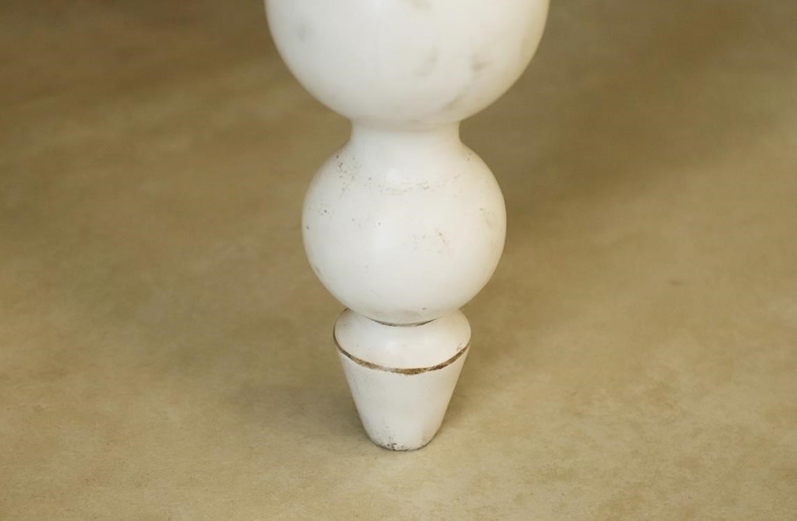 Dining Bench with Turned Legs