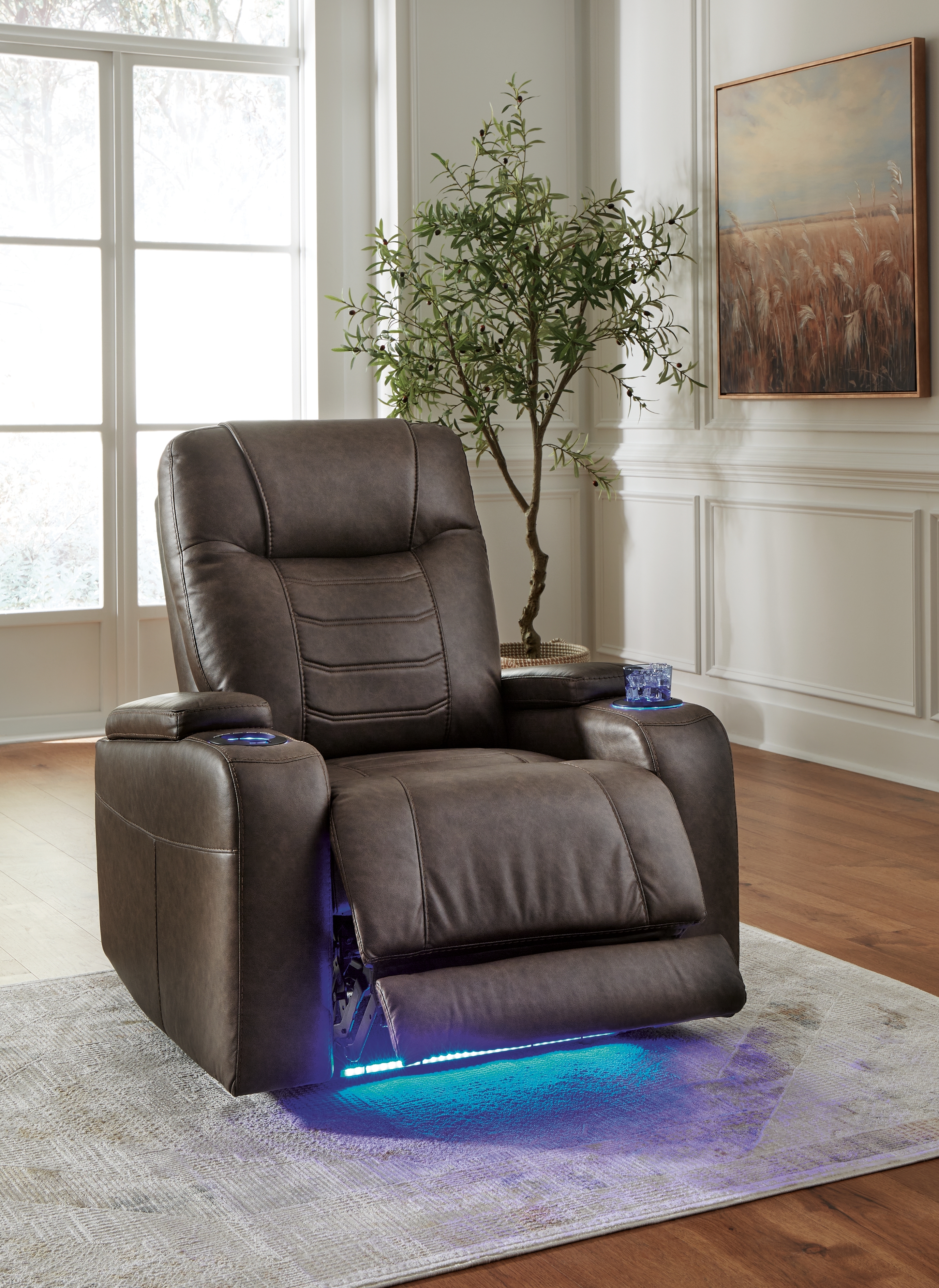 Signature Design by Ashley Schooner Rocks Pwr Recliner/Adj Headrest