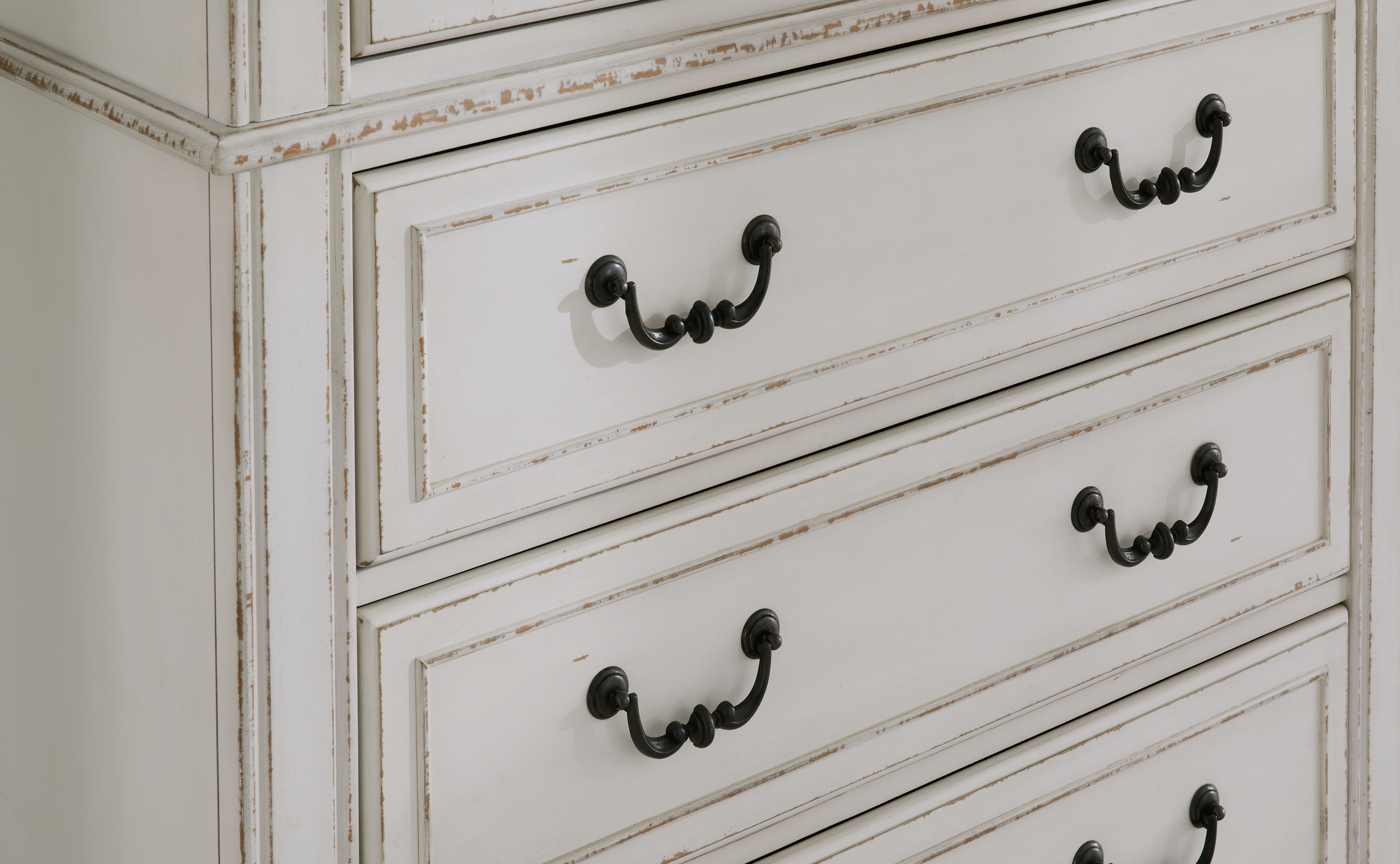 Signature Design by Ashley Blendon Dresser