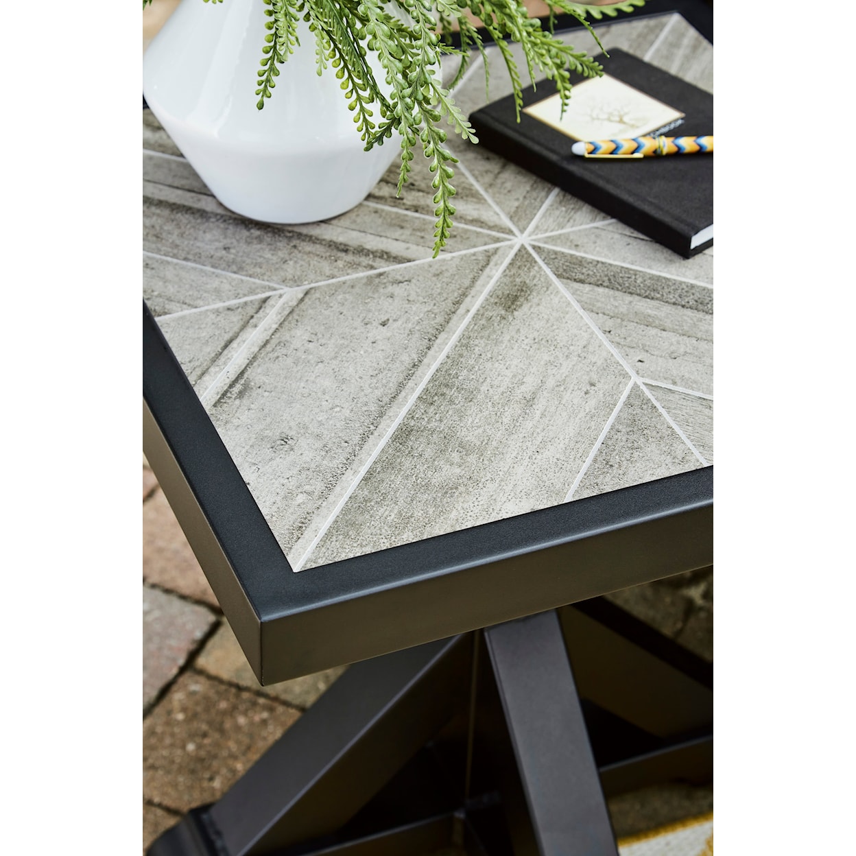 Signature Design by Ashley Beachcroft Square End Table